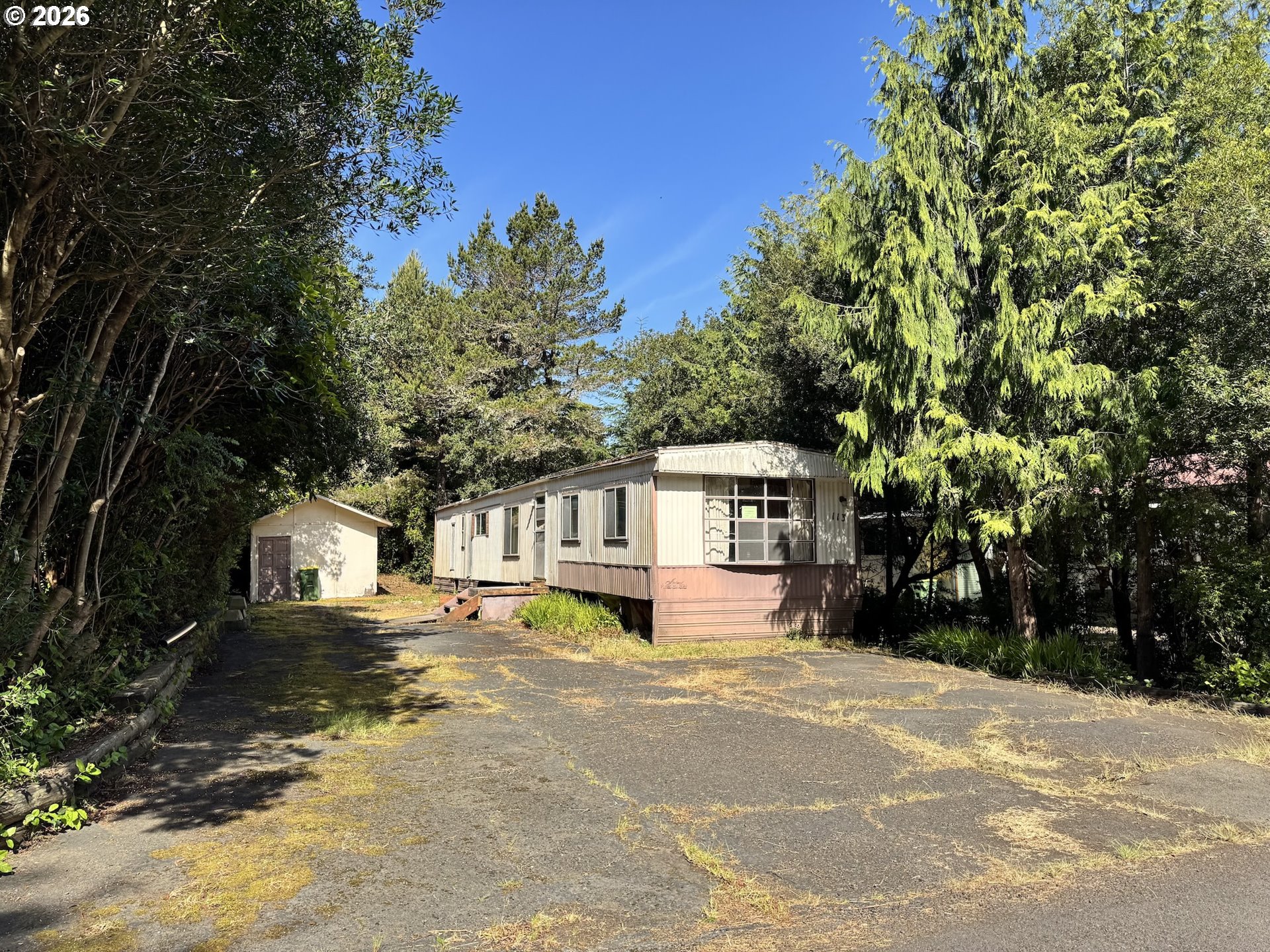 1600 Rhododendron Dr 113 Property Photo 2
