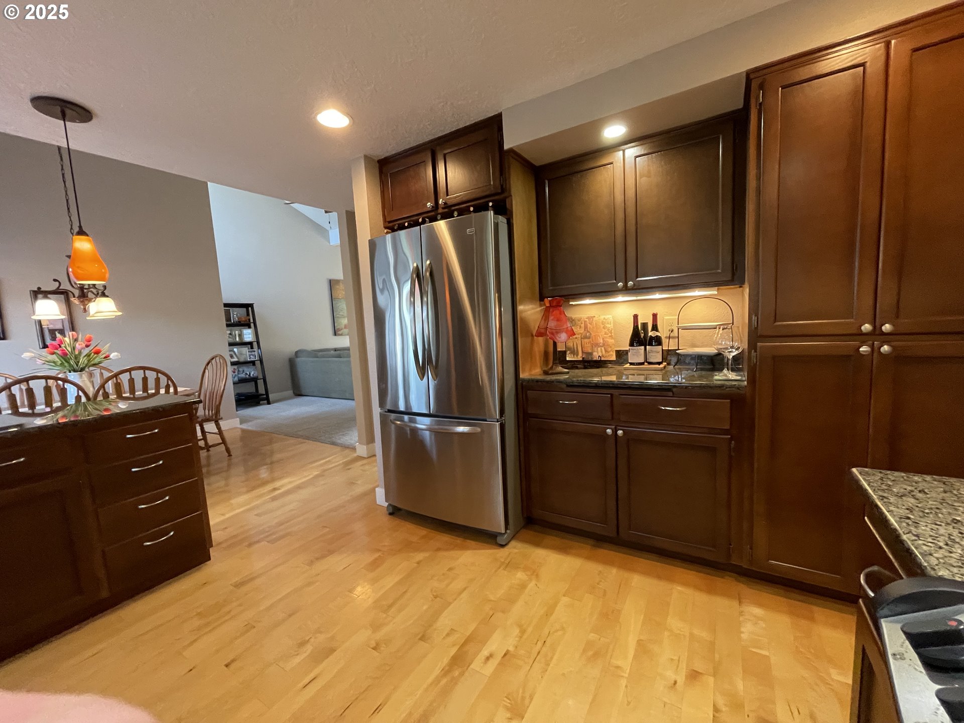 2145 Rock Ledge Dr Property Photo 4