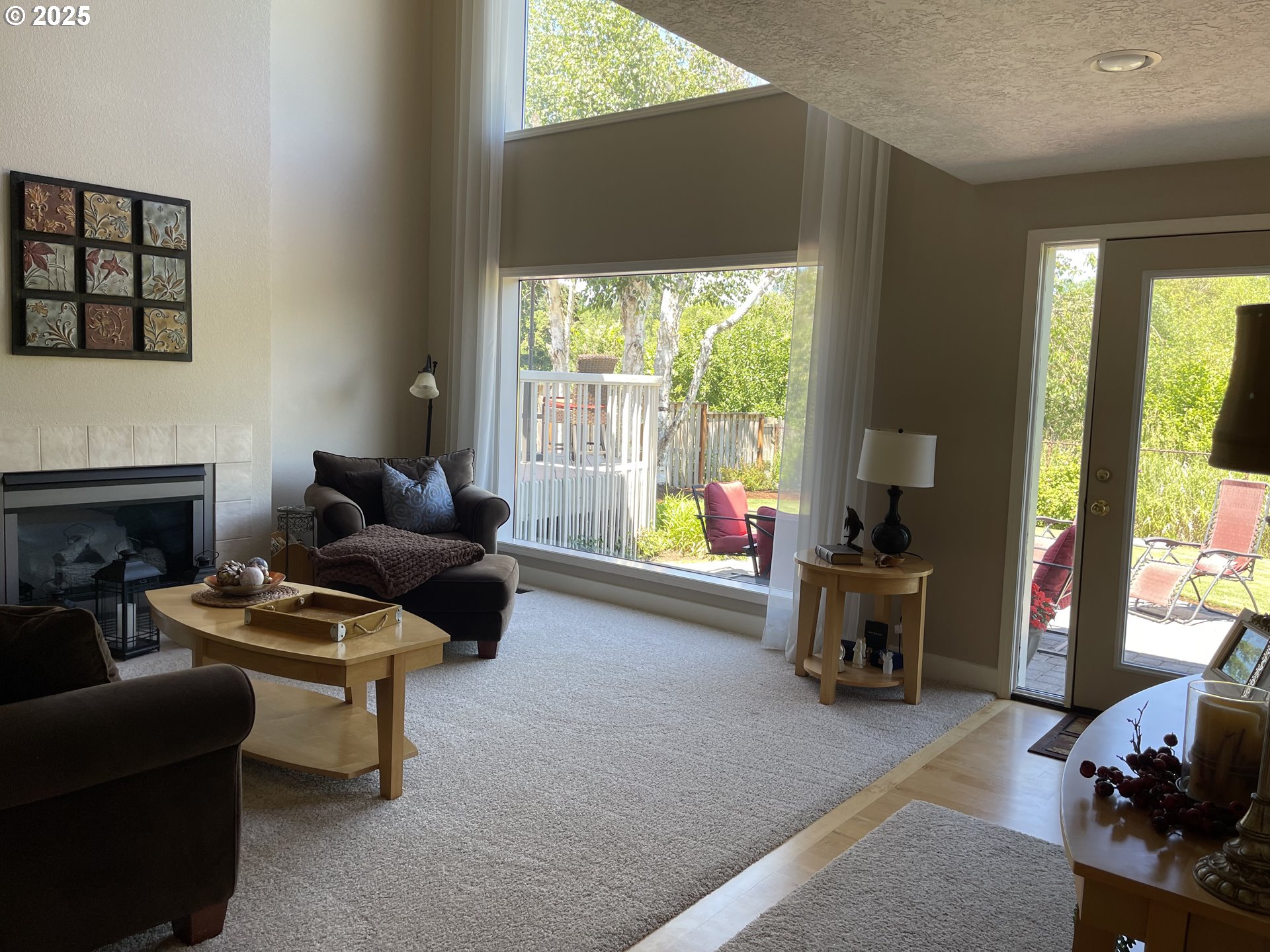 2145 Rock Ledge Dr Property Photo 6