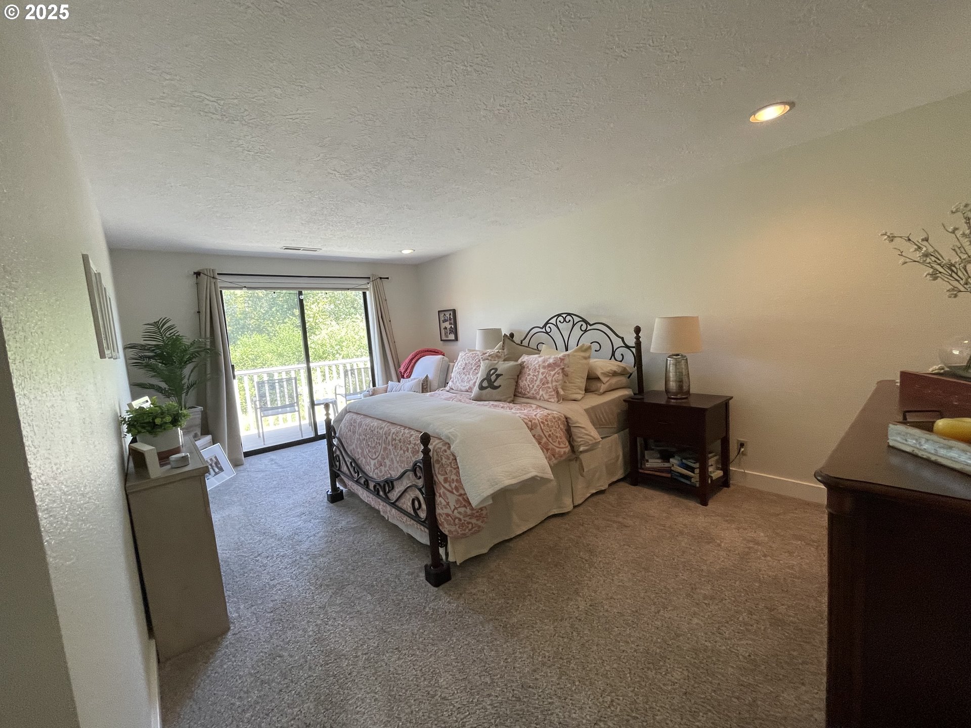 2145 Rock Ledge Dr Property Photo 11