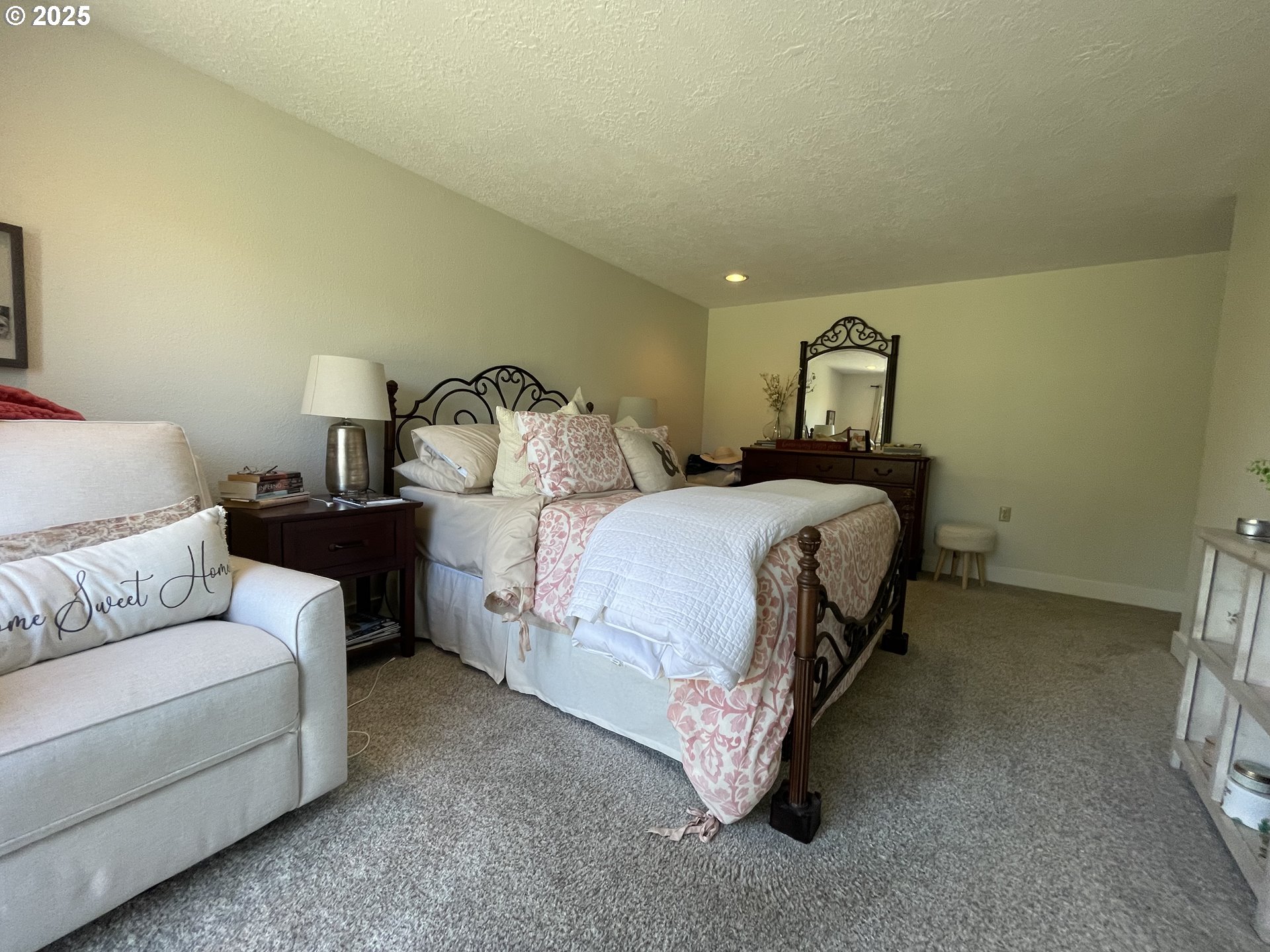 2145 Rock Ledge Dr Property Photo 12