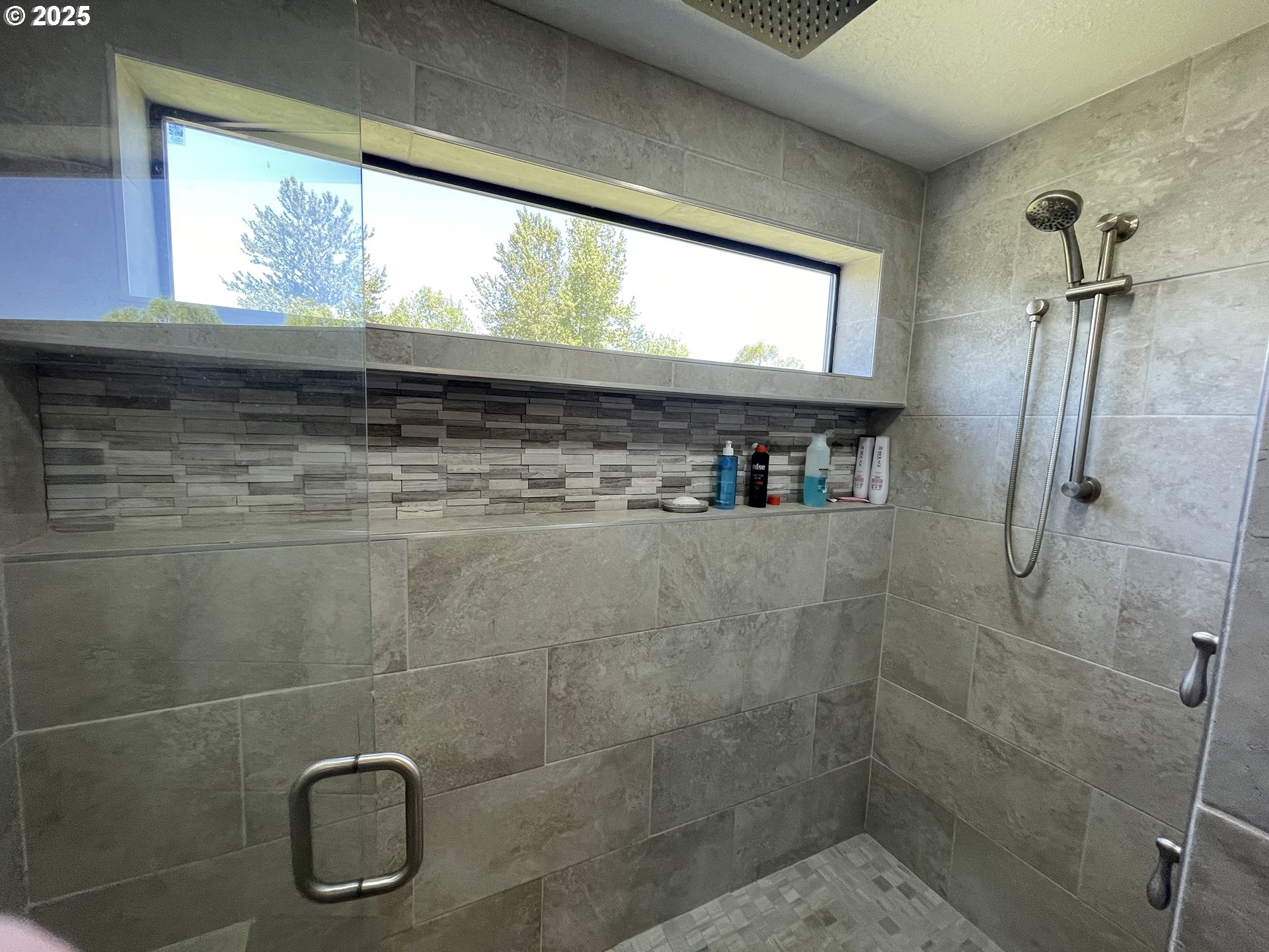 2145 Rock Ledge Dr Property Photo 17
