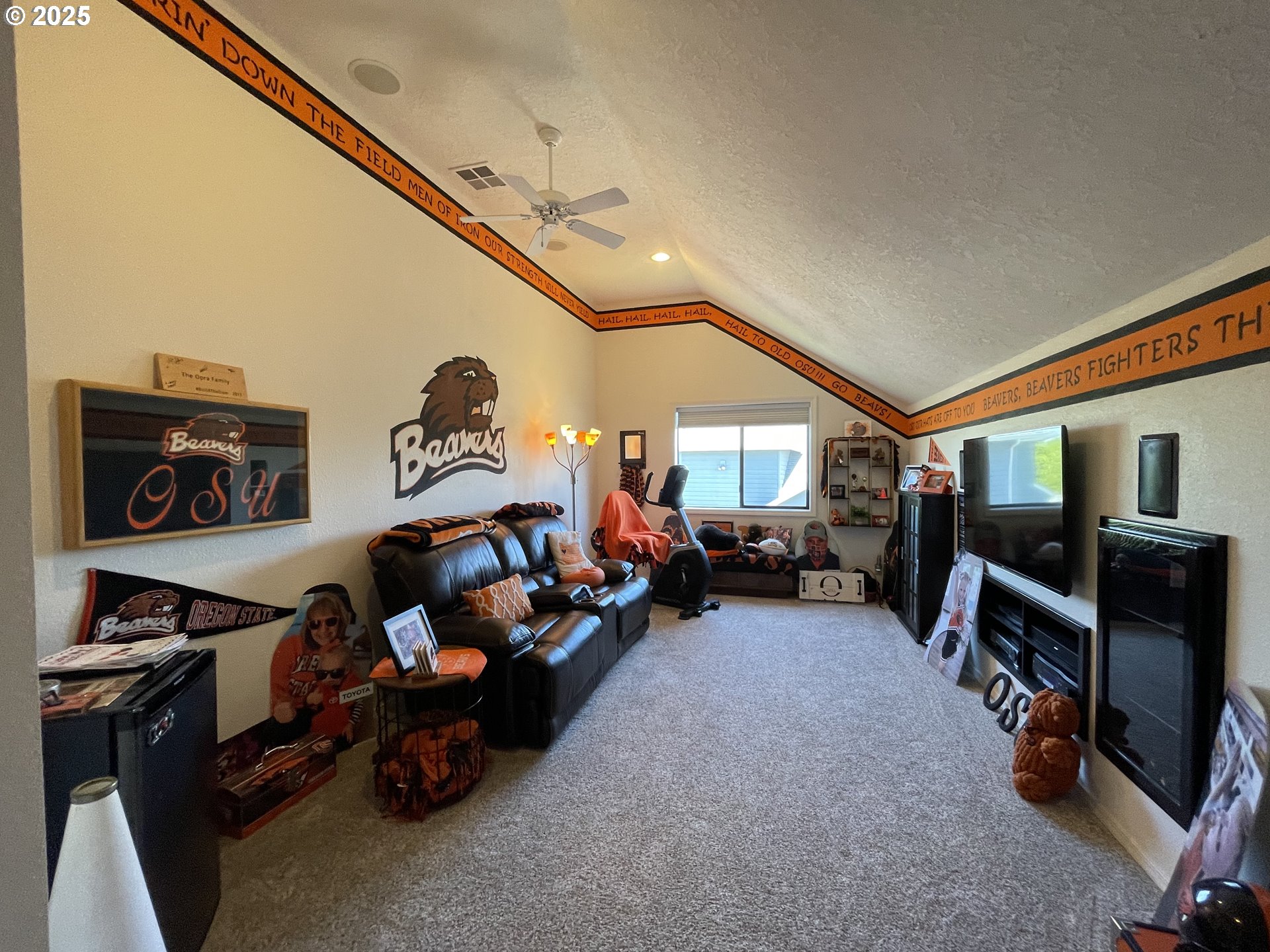 2145 Rock Ledge Dr Property Photo 24