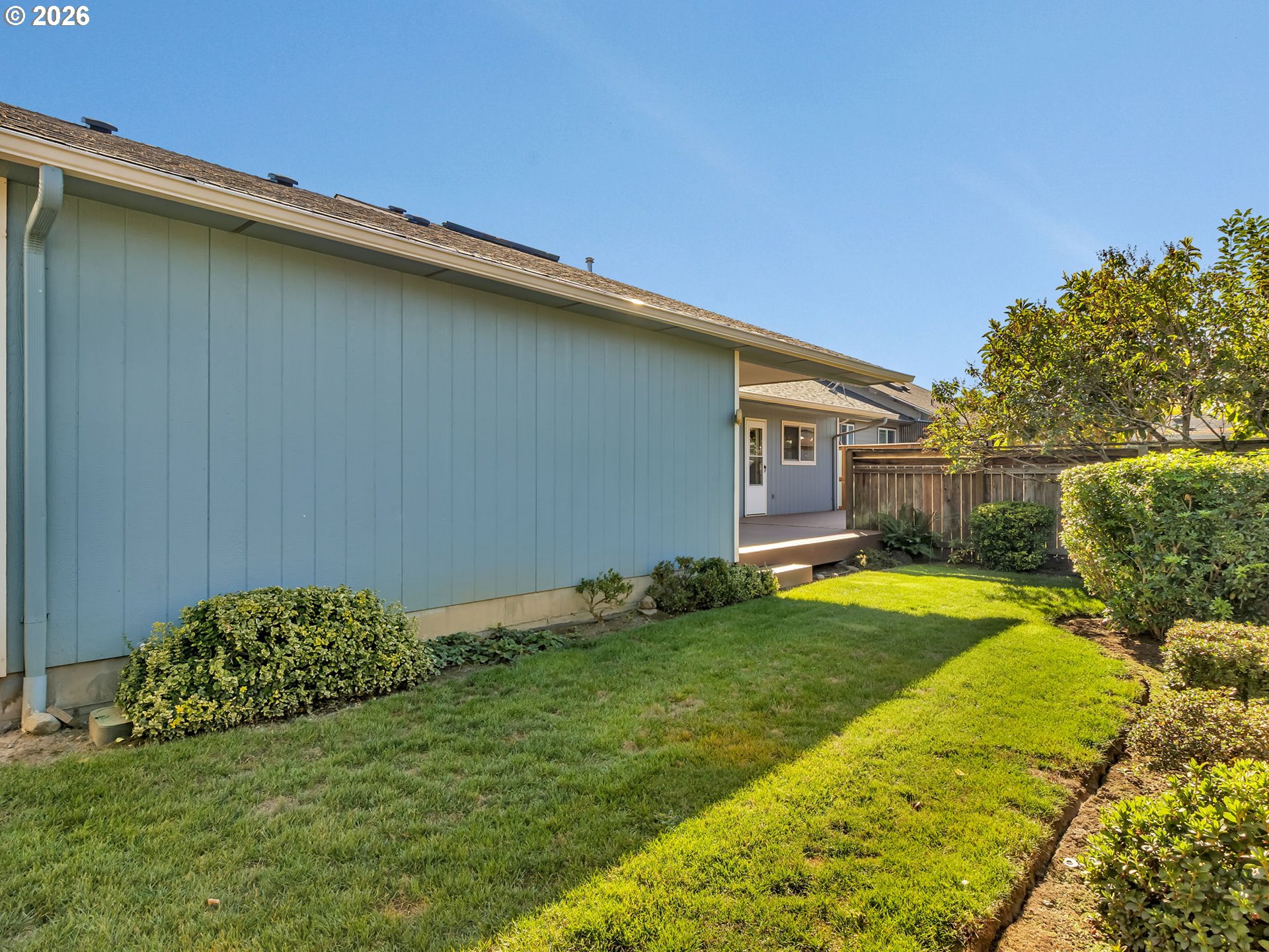 635 Ne Blair Ct Property Photo 41