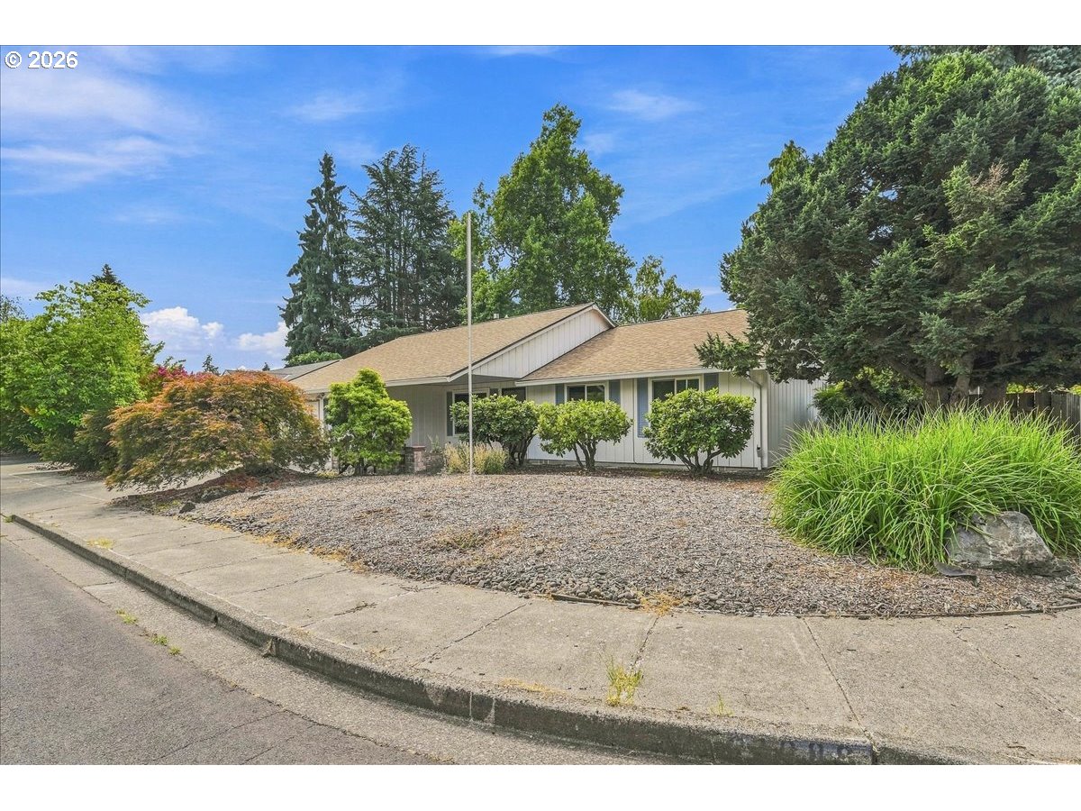 21088 SW BLAINE TER Property Photo 1