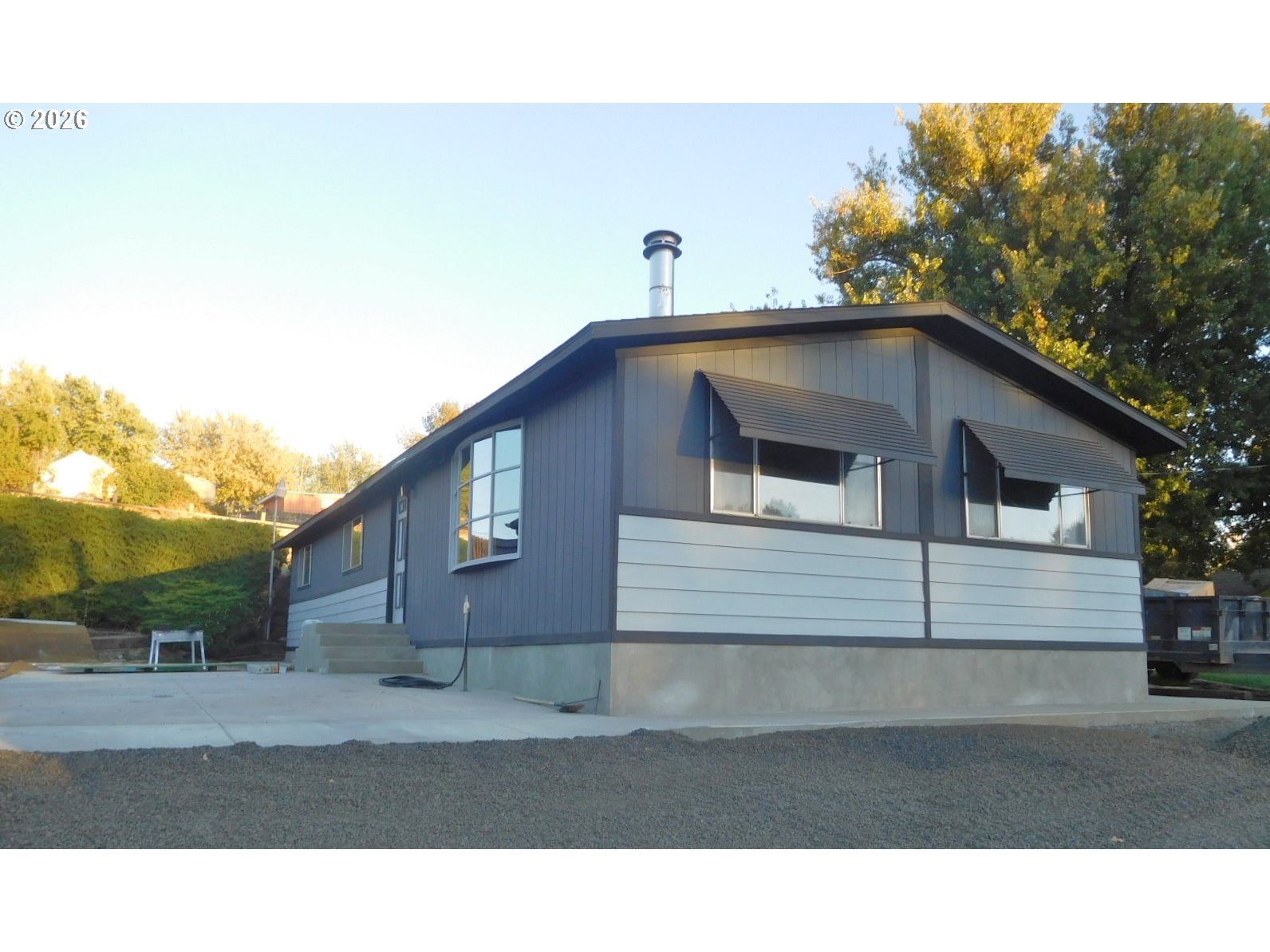 307 Broad St Property Photo 1