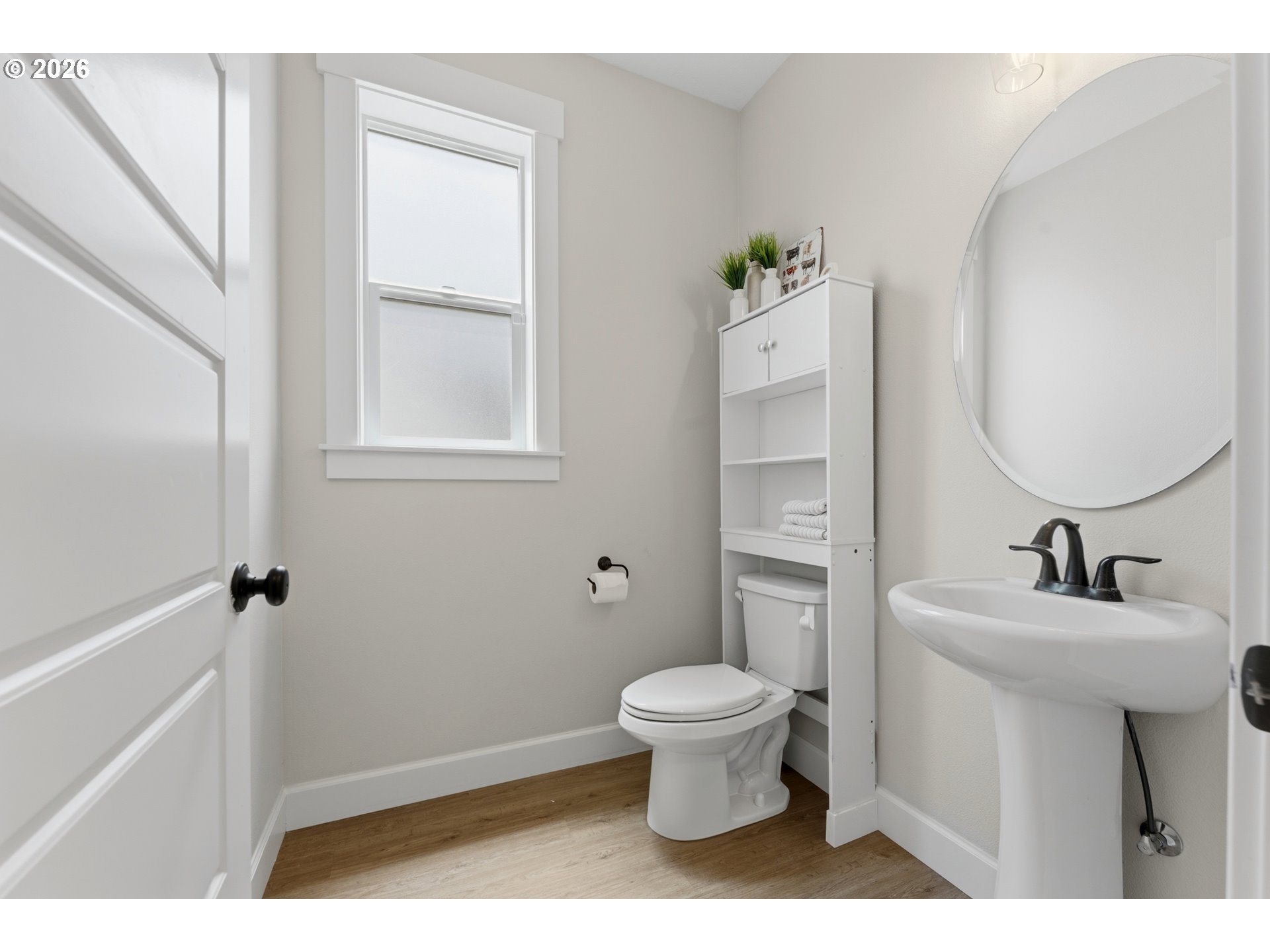 120 Nw Brookside St Property Photo 7