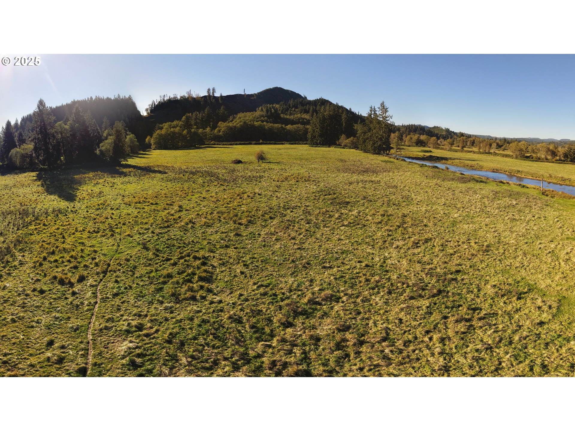 105 E Valley Rd Property Photo 4