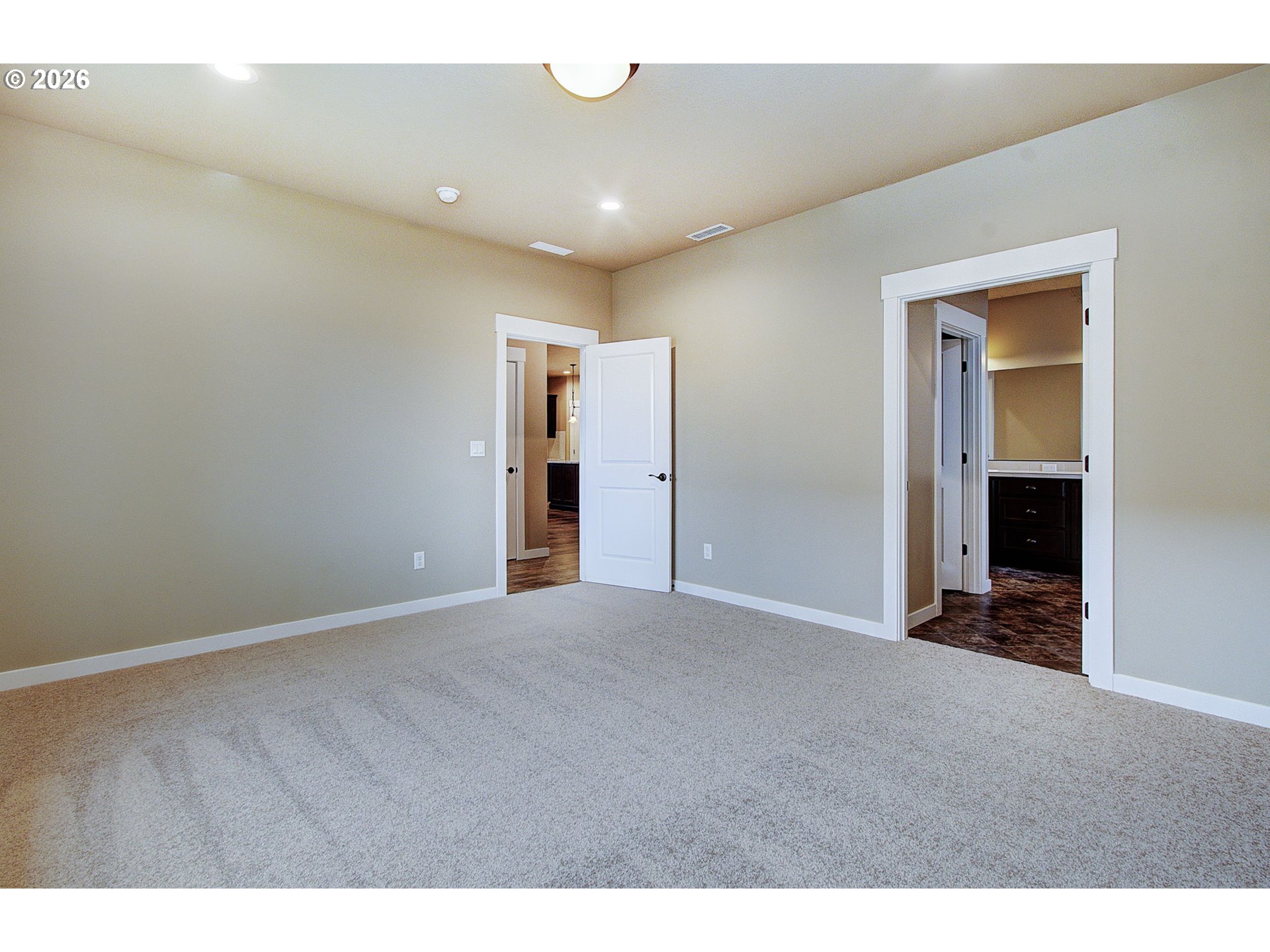 1919 Se 25th Way Property Photo 10