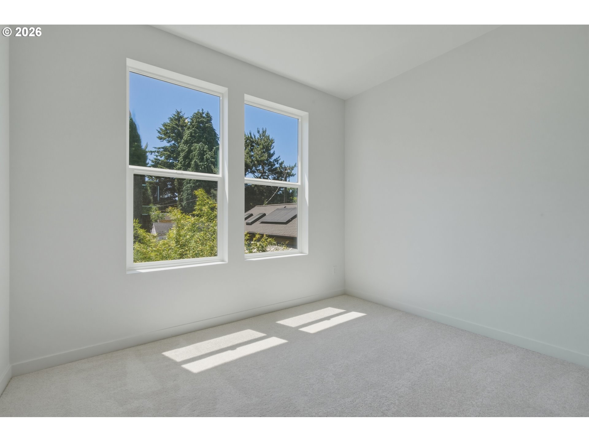 6181 N Albina Ave 5 Property Photo 7
