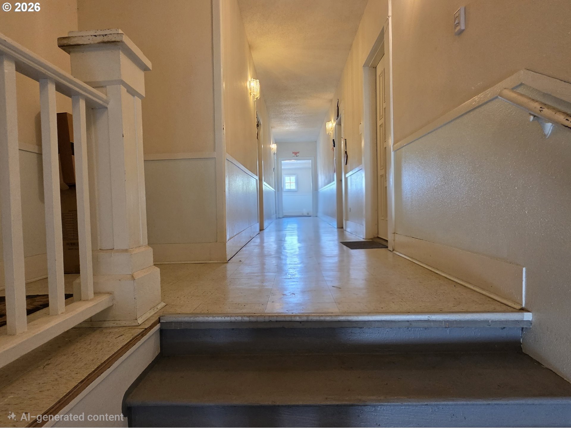 264 6th St Property Photo 3