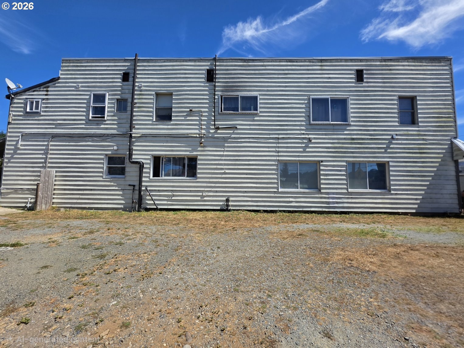 264 6th St Property Photo 10