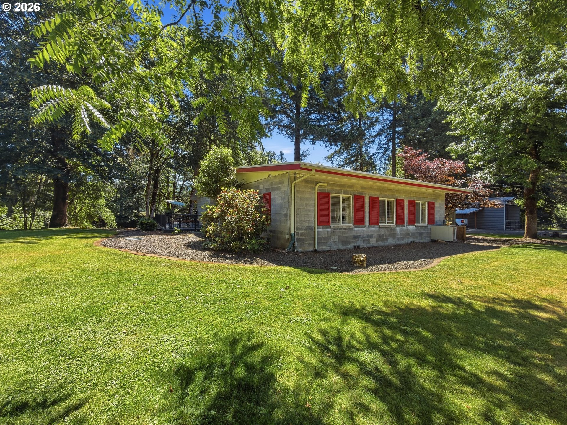 93127 Marcola Rd Property Photo 7