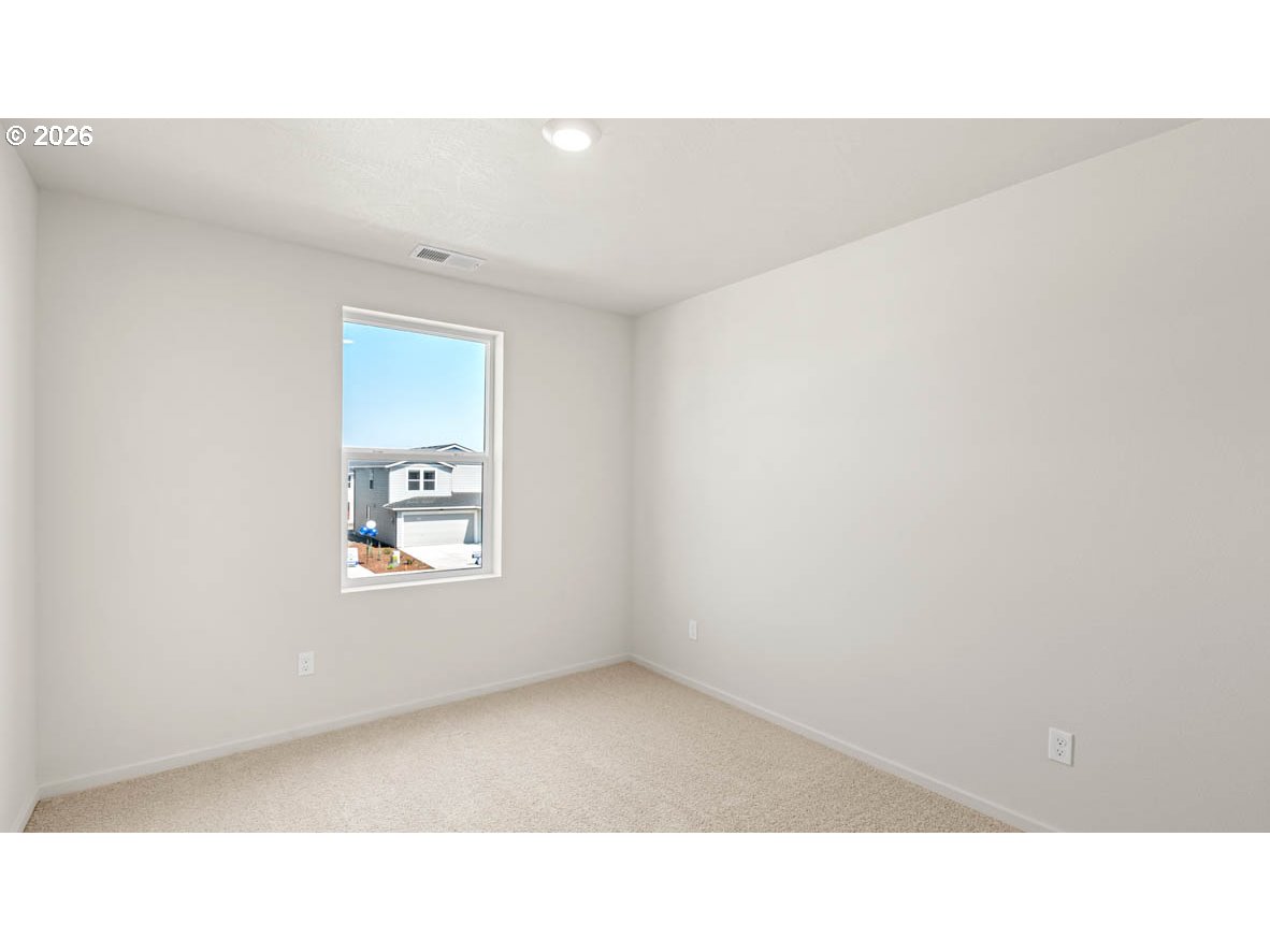 689 Terra Linda Ave Property Photo 11