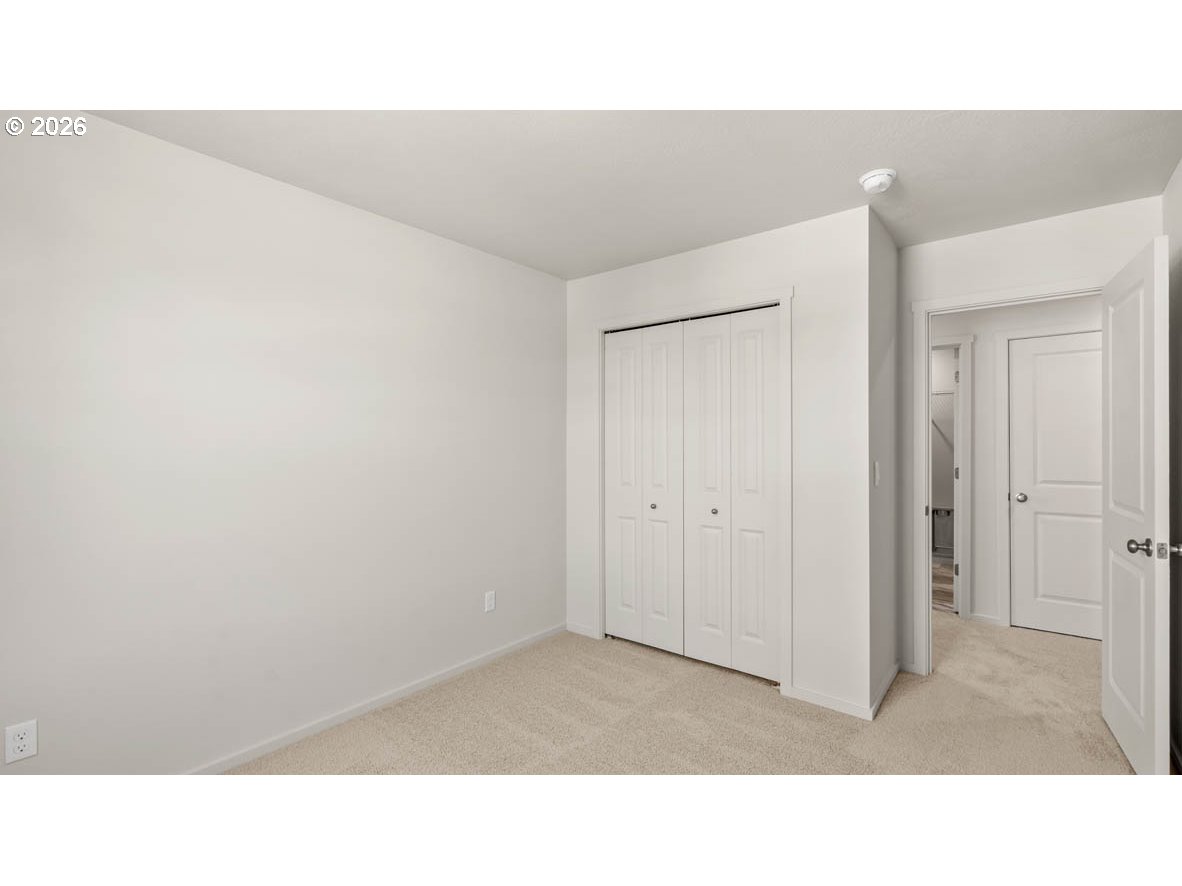 689 Terra Linda Ave Property Photo 12