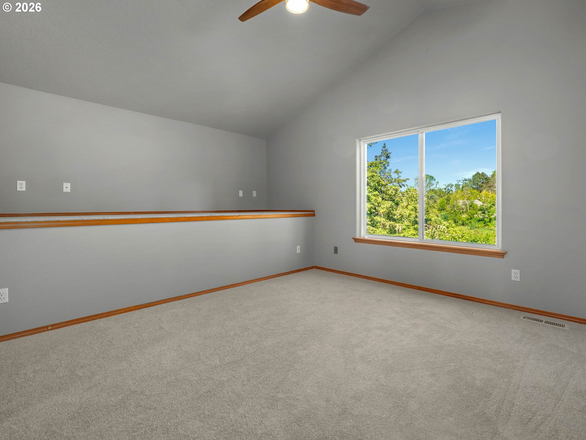 2082 Ne 2nd Ave Property Photo 18