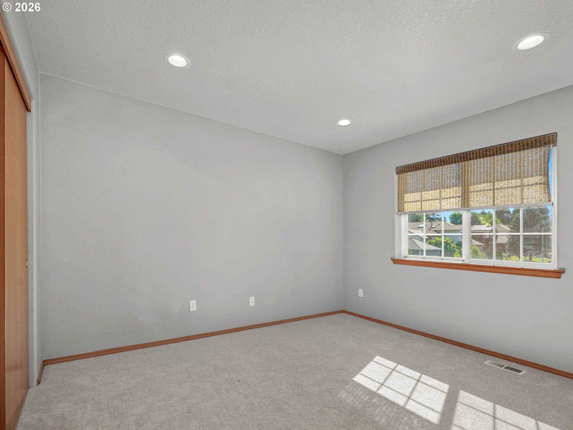 2082 Ne 2nd Ave Property Photo 25