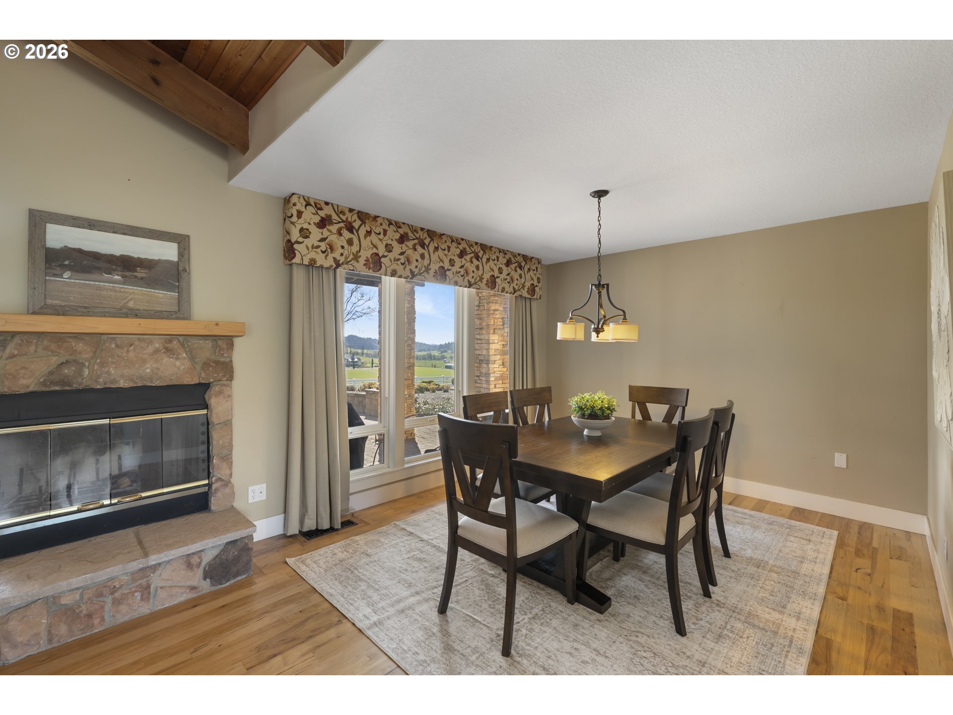 17795 Ne Laughlin Rd Property Photo 8