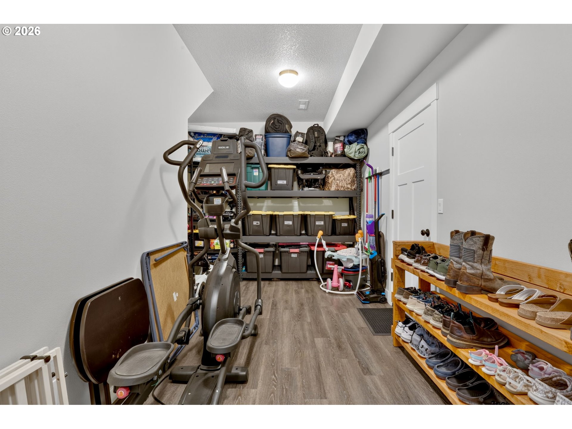 16807 Champion Way Property Photo 36