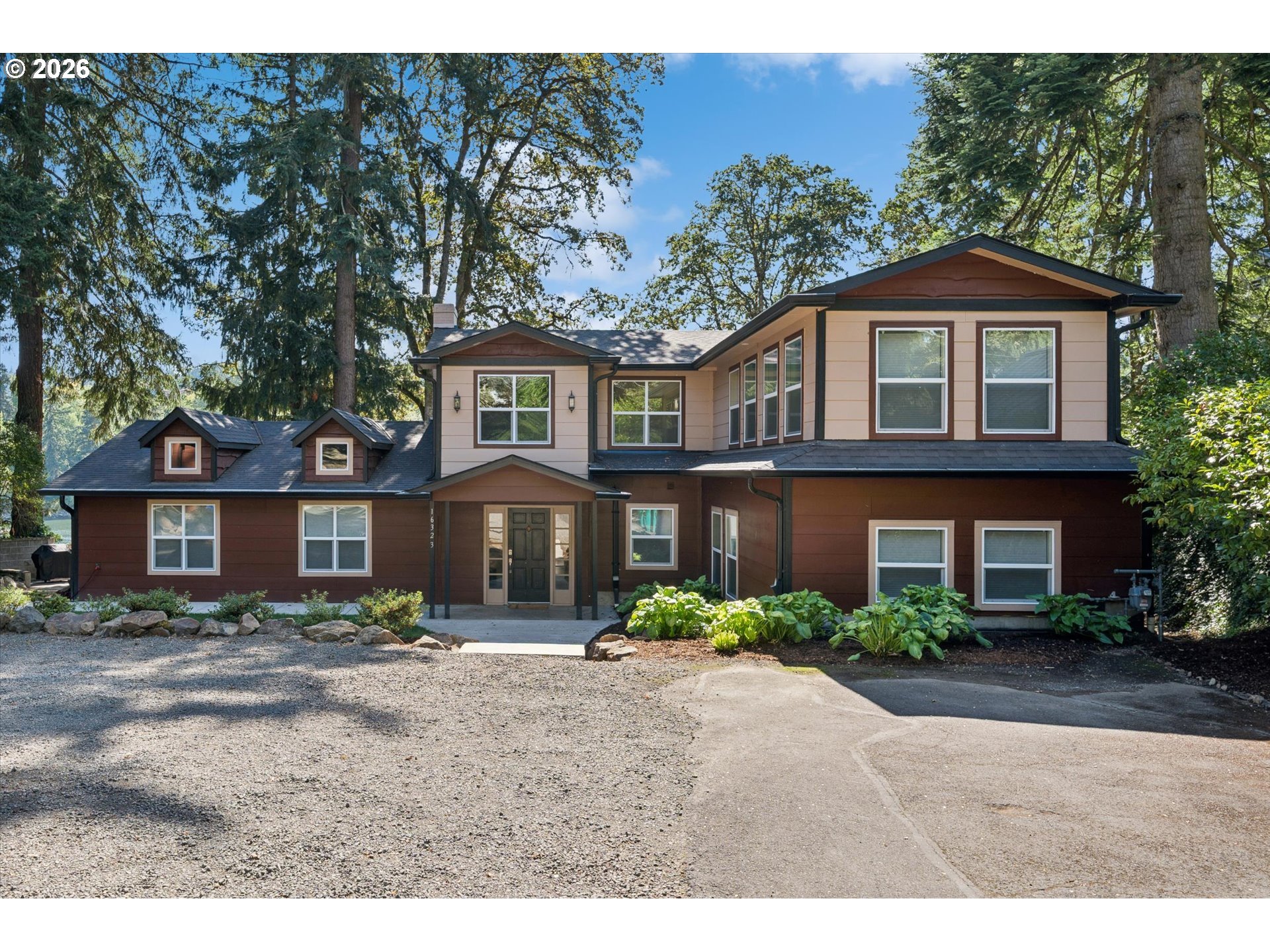 16323 Se River Forest Pl Property Photo 1