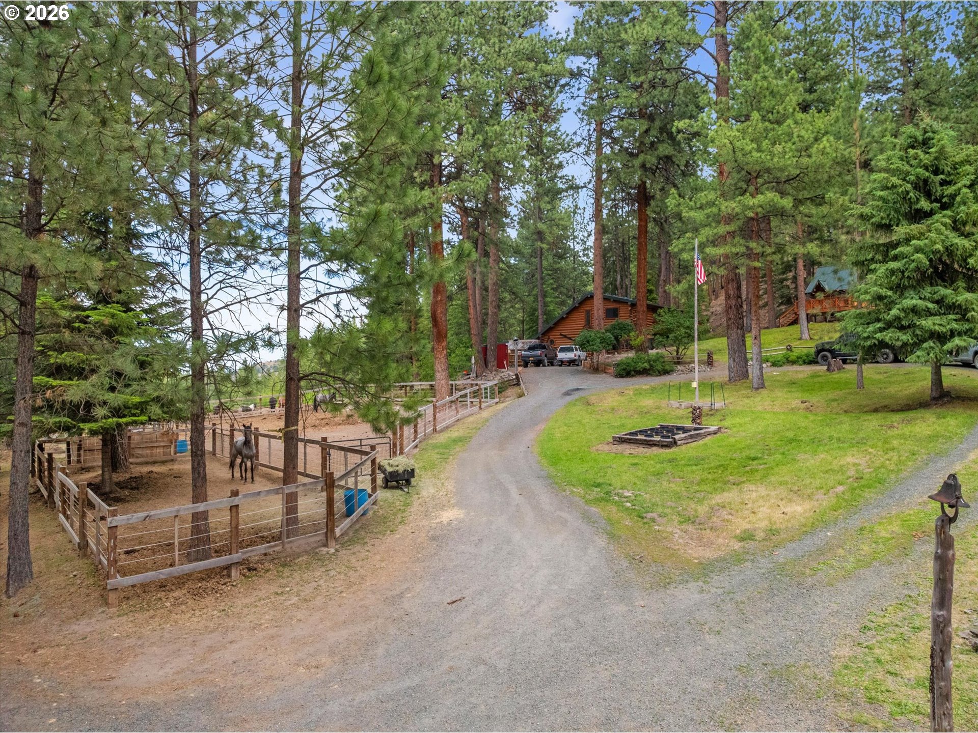 25855 Pine Creek Rd Property Photo 16