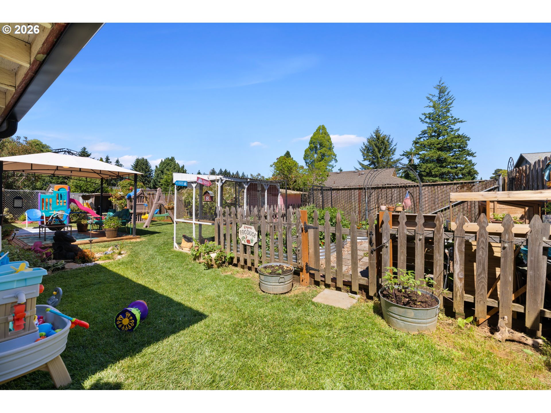 170 Ne Robin Way Property Photo 38