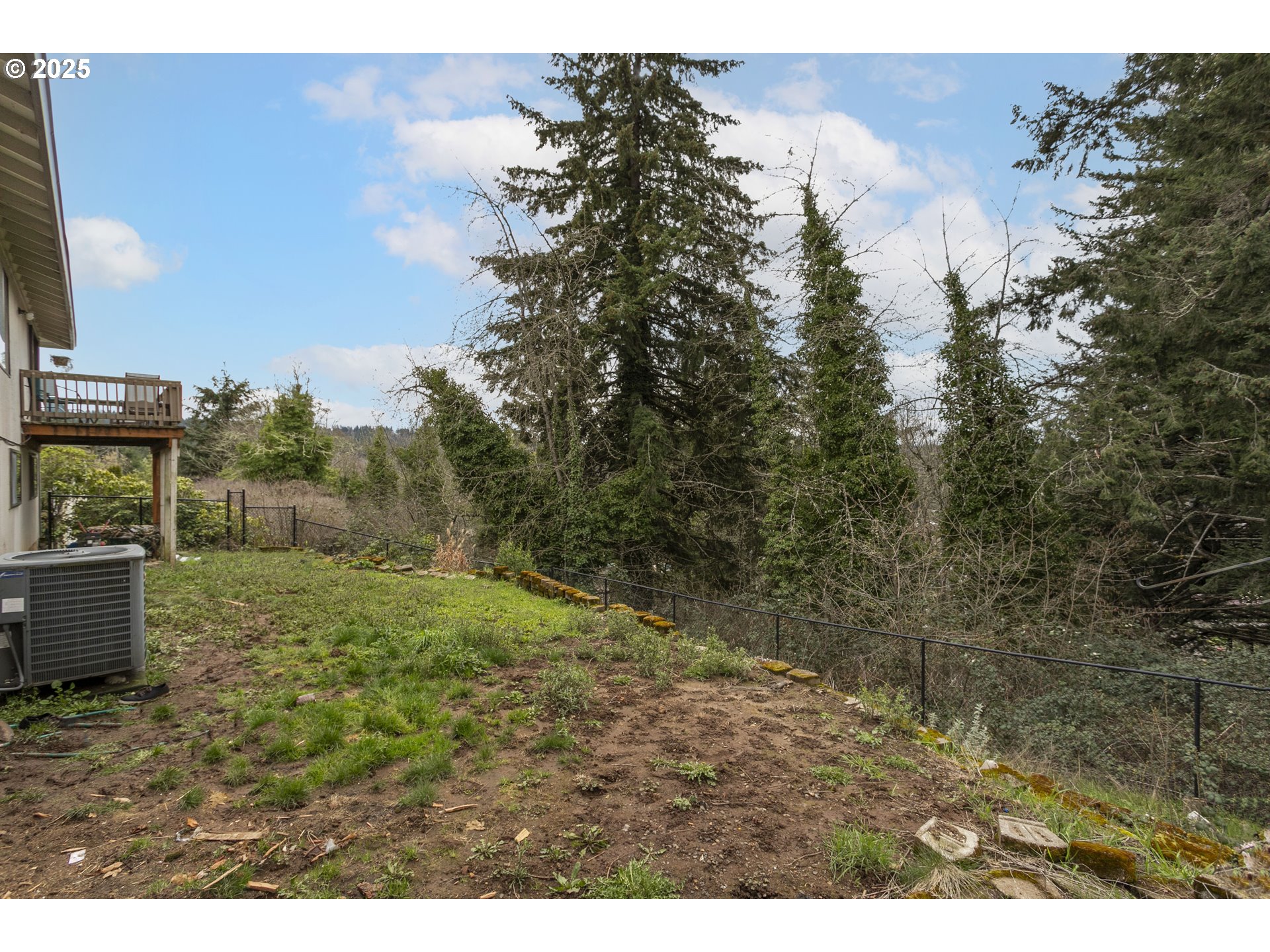 203 Se Ginseng Dr Property Photo 38