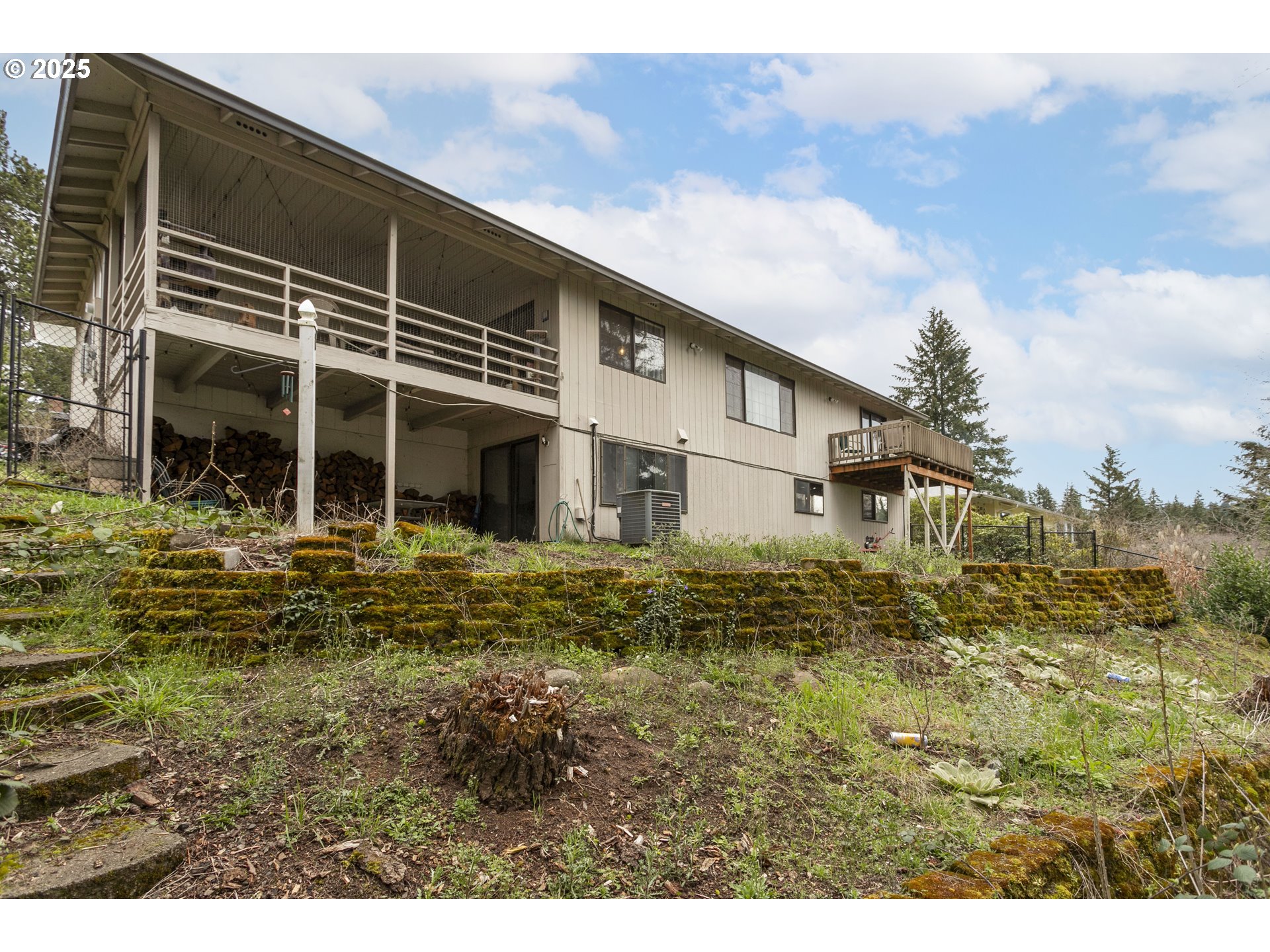 203 Se Ginseng Dr Property Photo 39