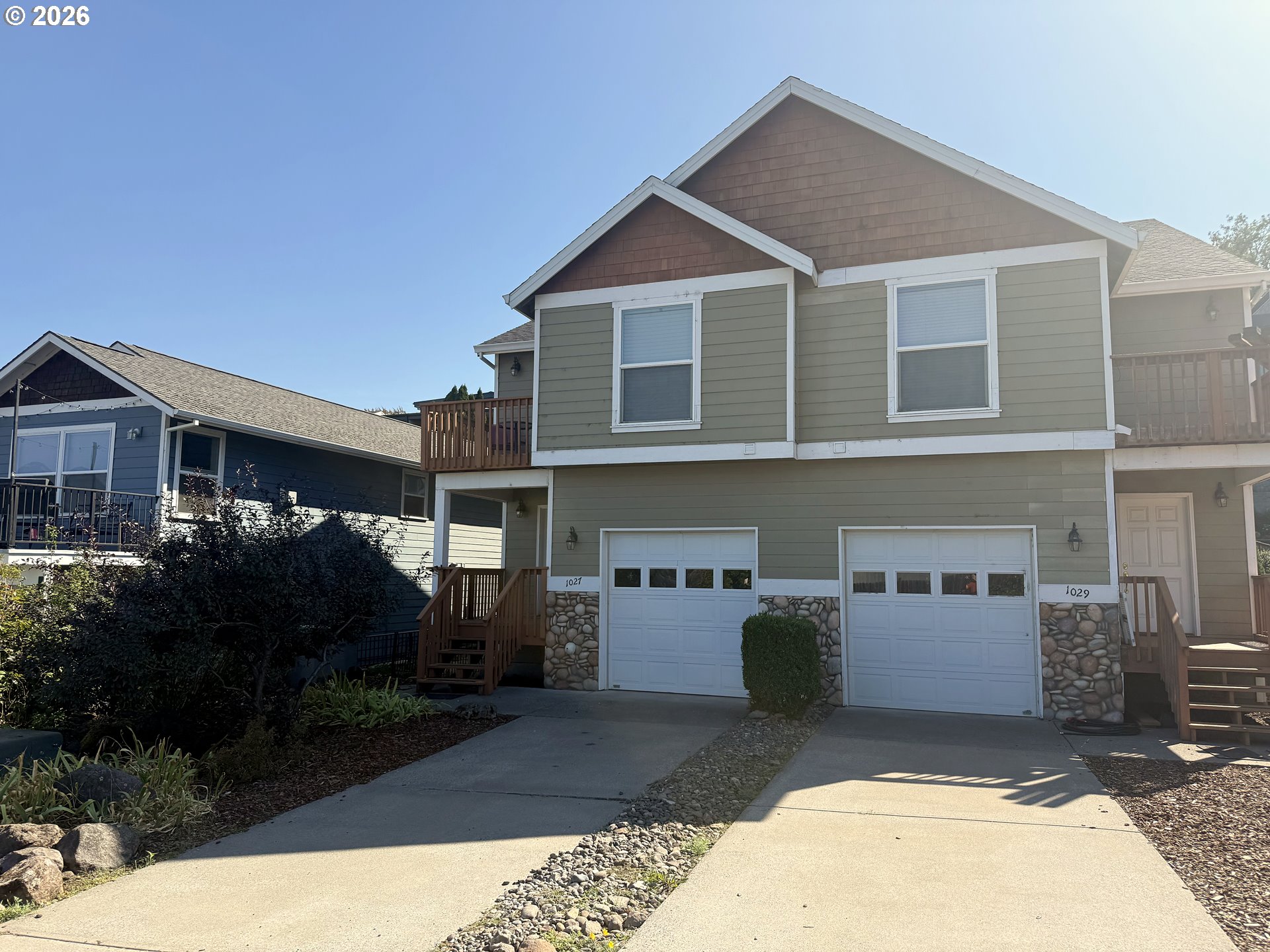 1027 Wasco St Property Photo 1