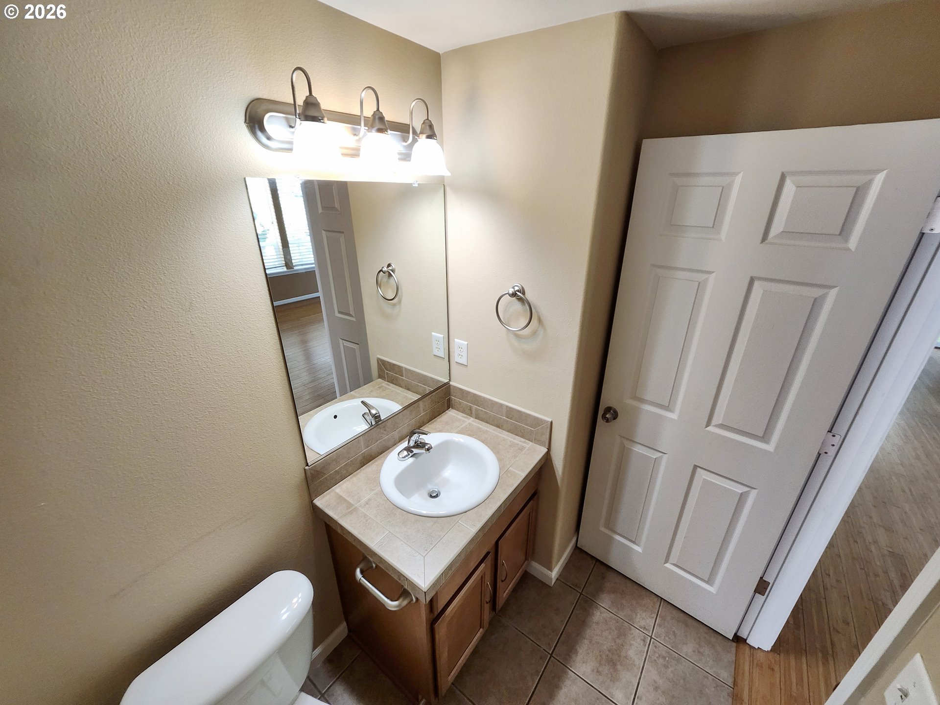 2131 Babbitt Ct Property Photo 9