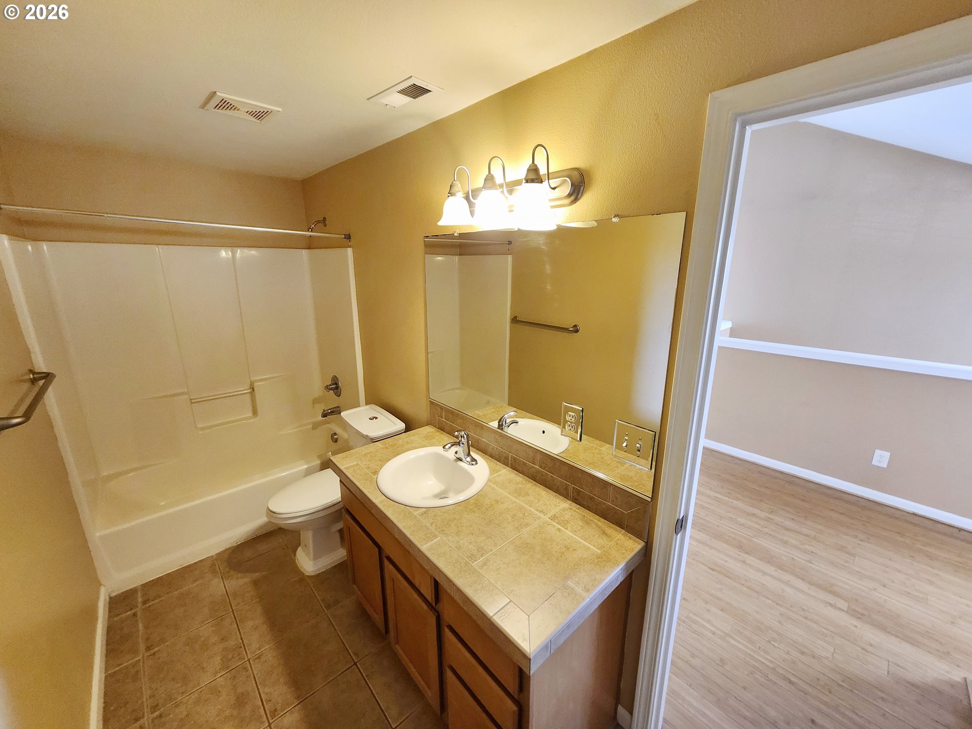 2131 Babbitt Ct Property Photo 14