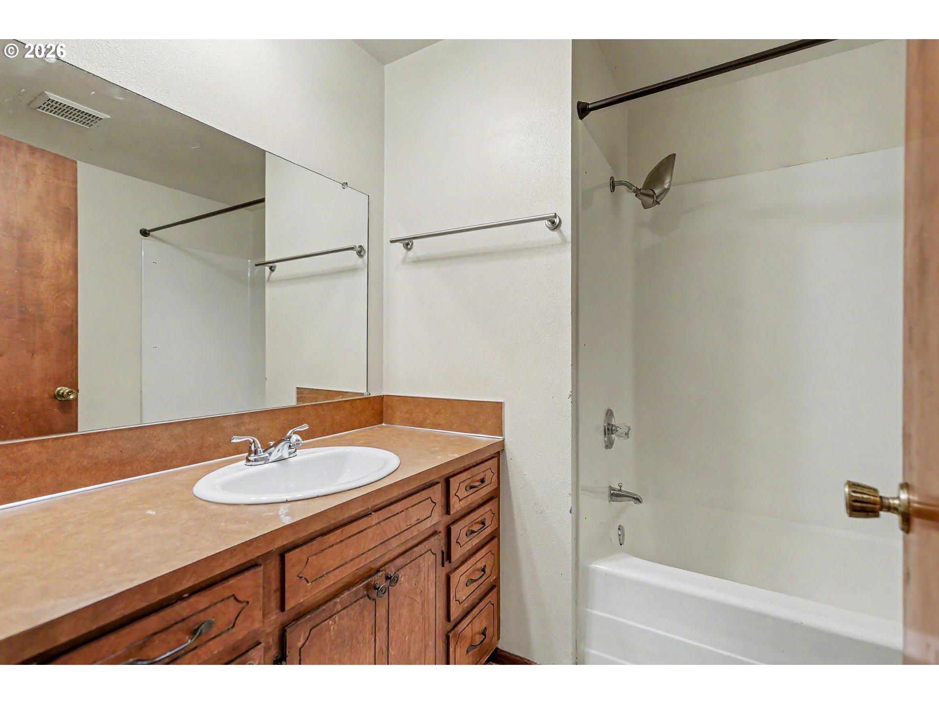 115 Grant St Property Photo 20
