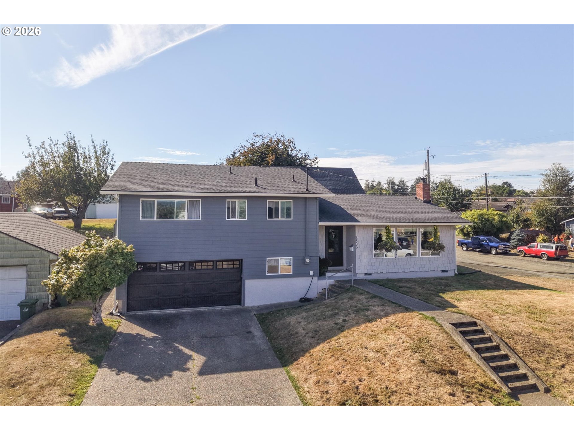 2606 Sheridan Ave Property Photo 1
