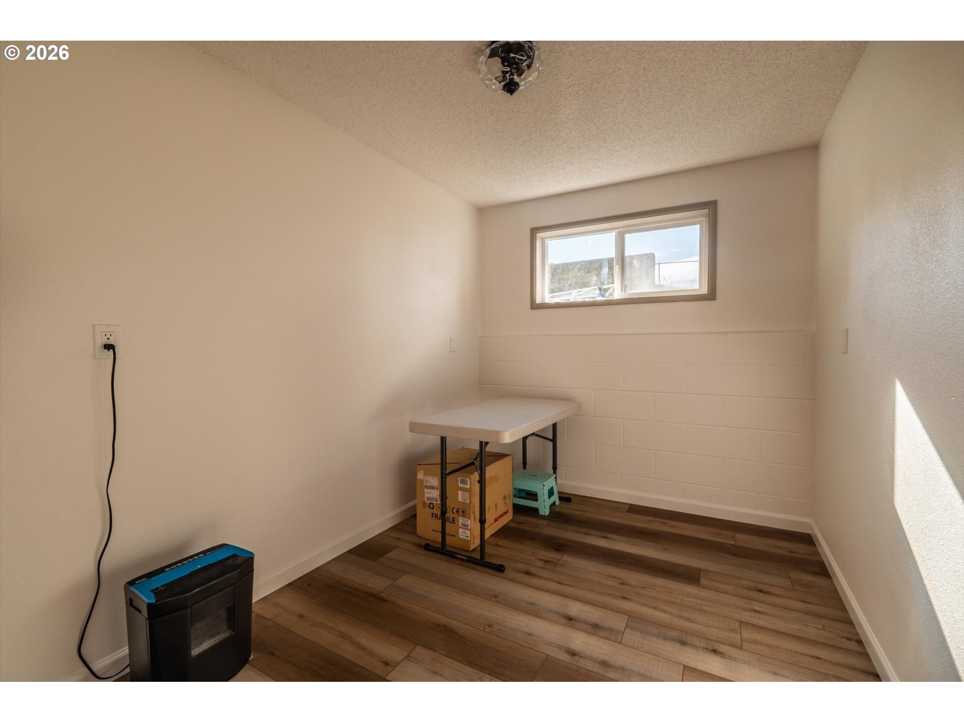 2606 Sheridan Ave Property Photo 26