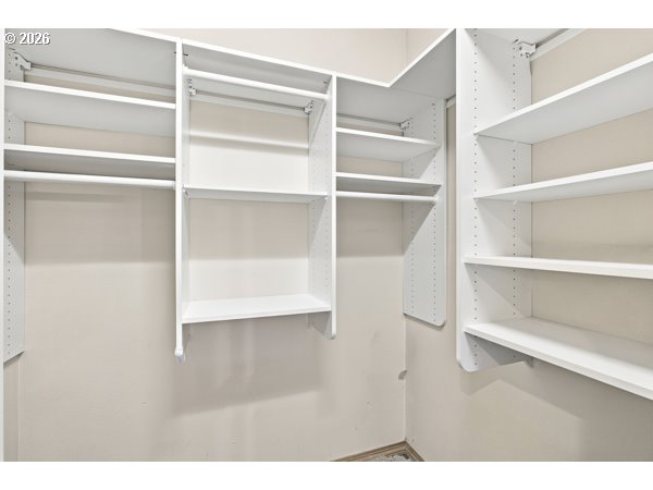 1012 Ne Multnomah Dr Property Photo 23