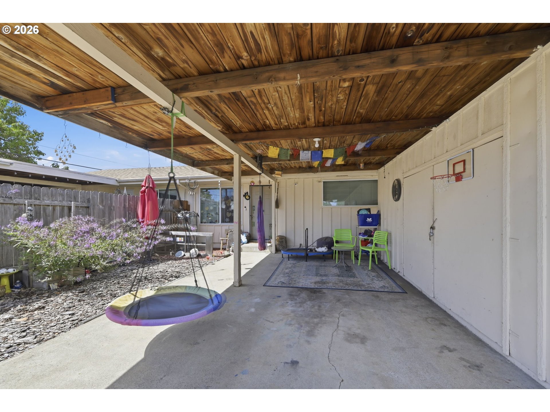 5104 E St Property Photo 3