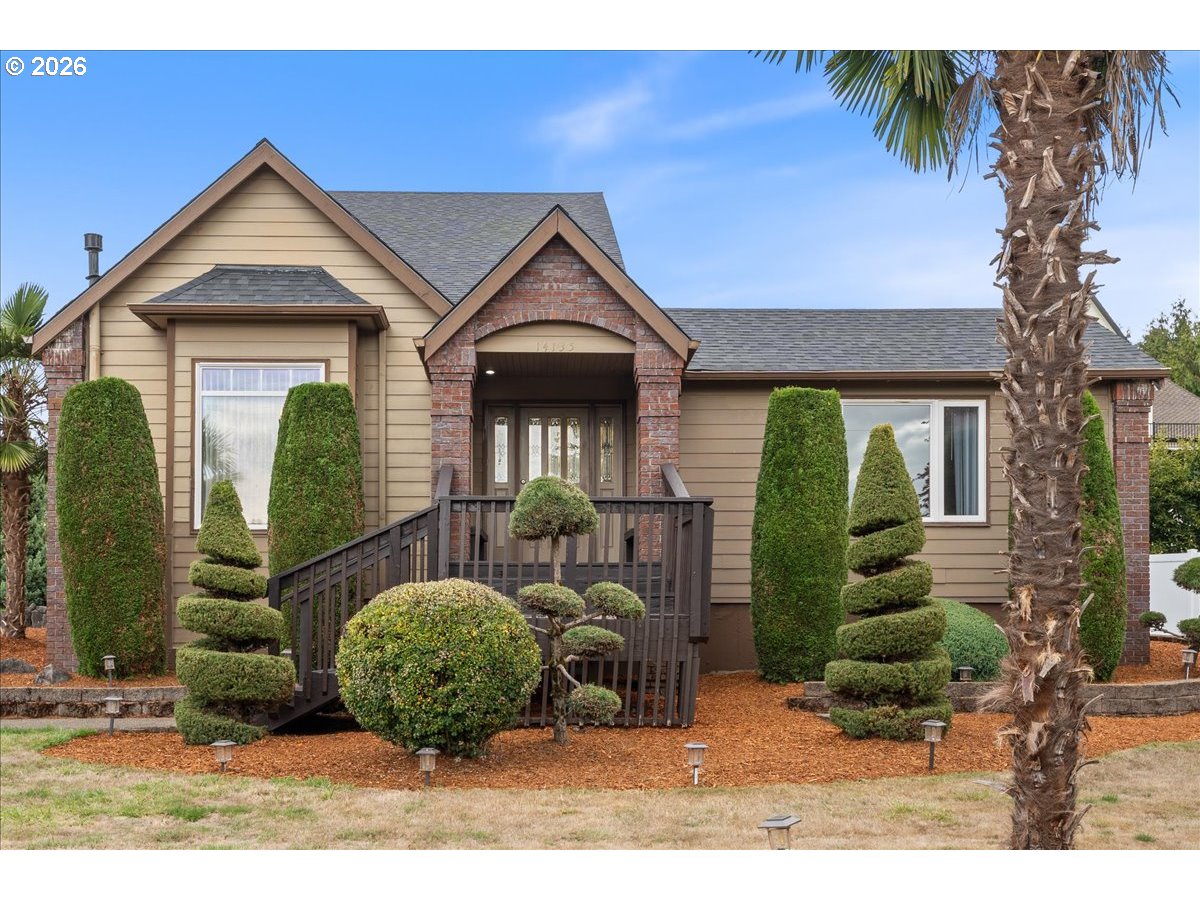 14135 Se Ridgecrest Rd Property Photo 1