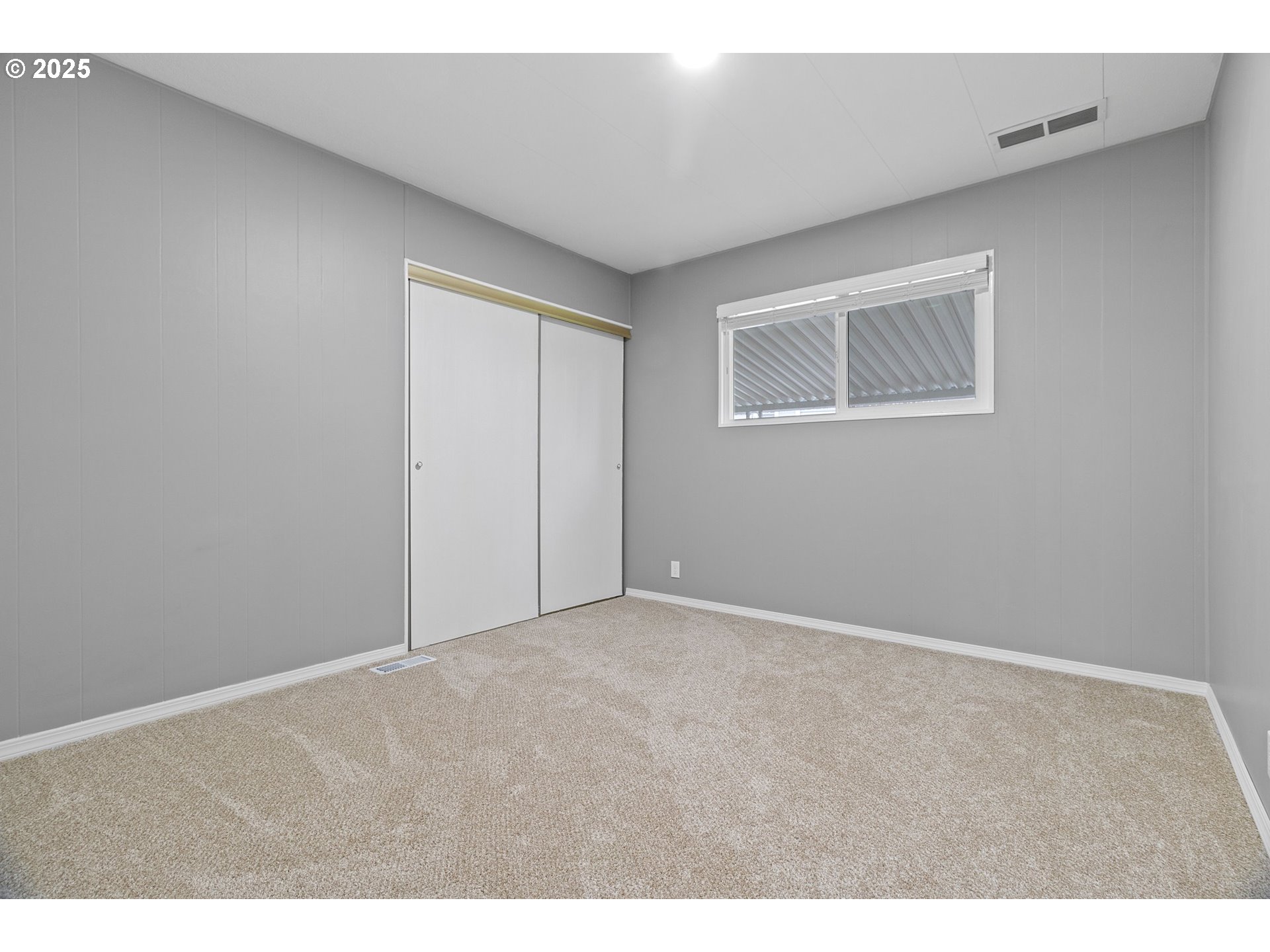 570 N 10th Ave 110 Property Photo 12