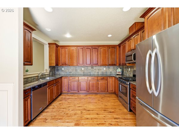 1743 Se Marion St Property Photo 9