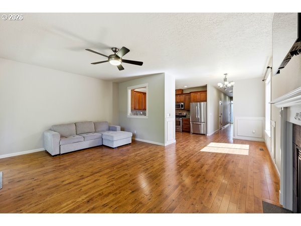 1743 Se Marion St Property Photo 16