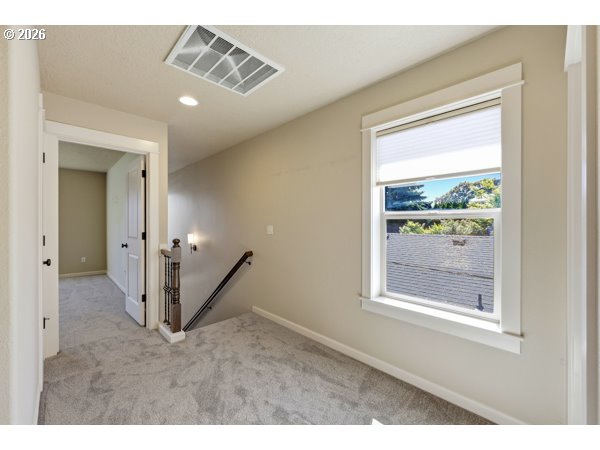 1743 Se Marion St Property Photo 18