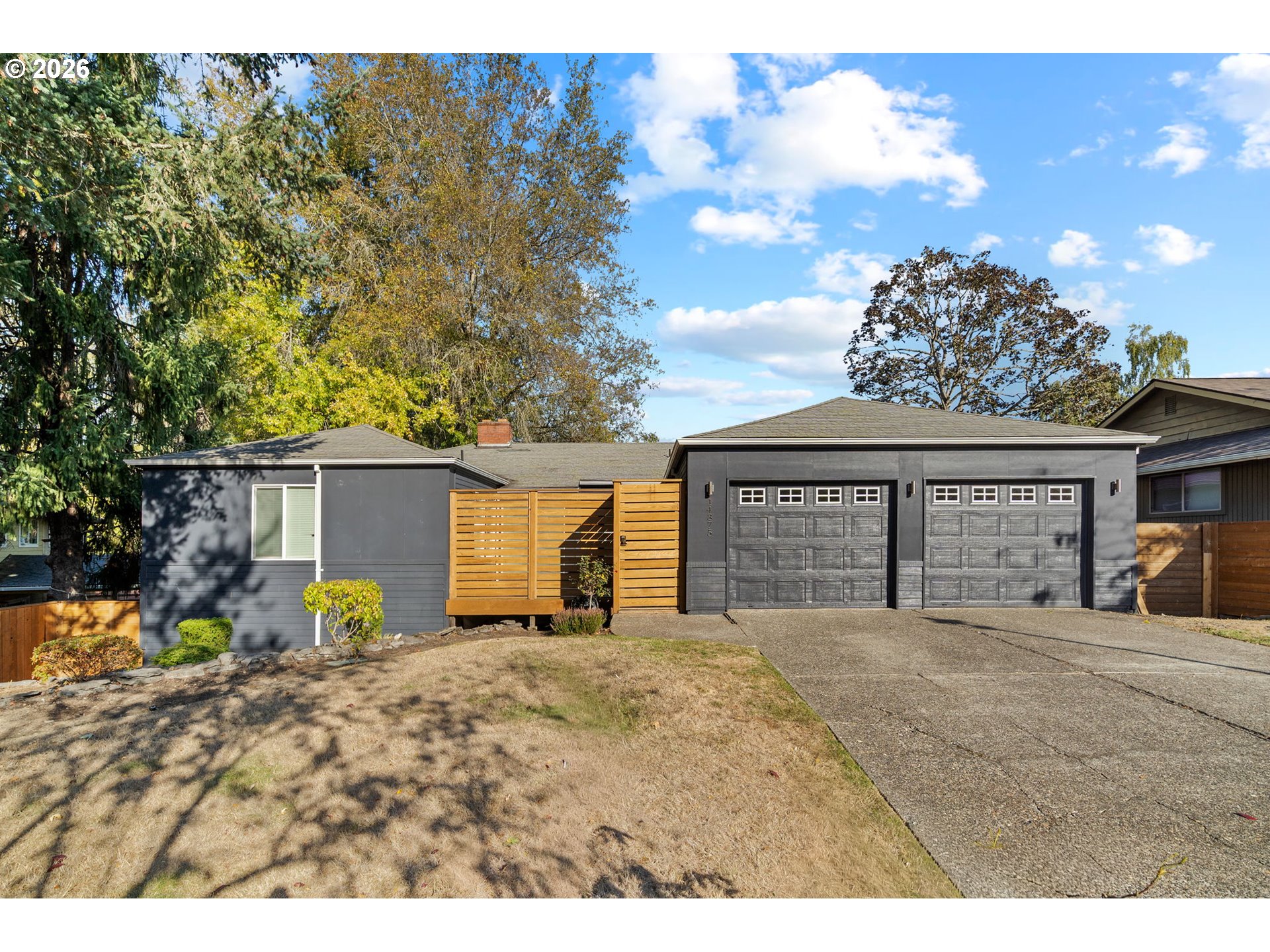 14375 Sw Barlow Ct Property Photo 1