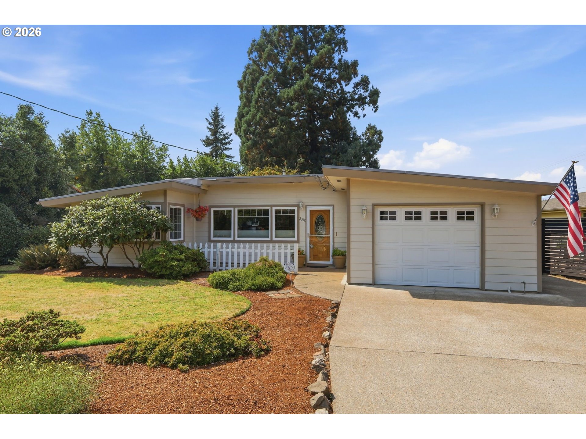 2378 19th St Property Photo 1
