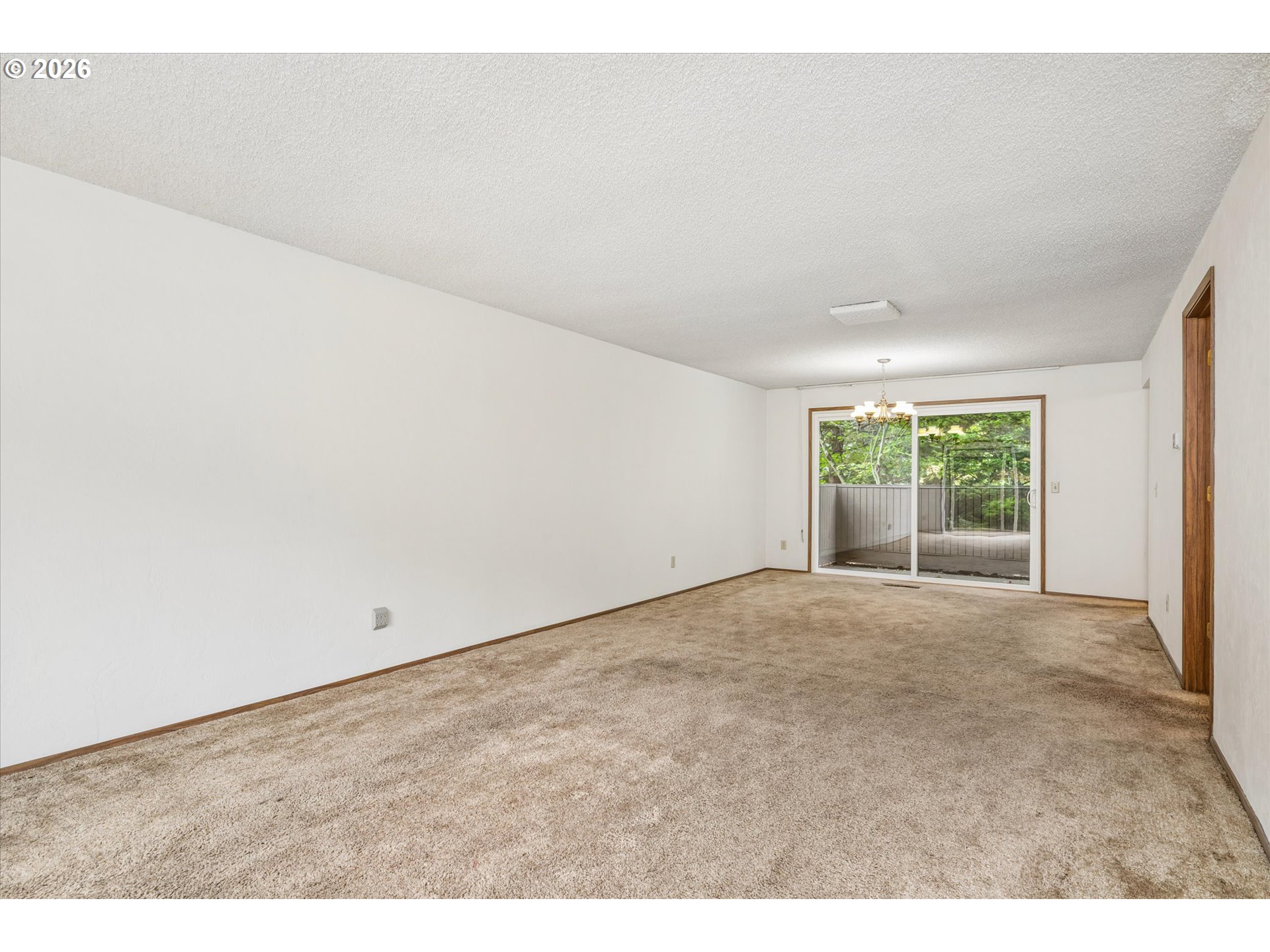 2295 Ridgeway Dr Property Photo 10