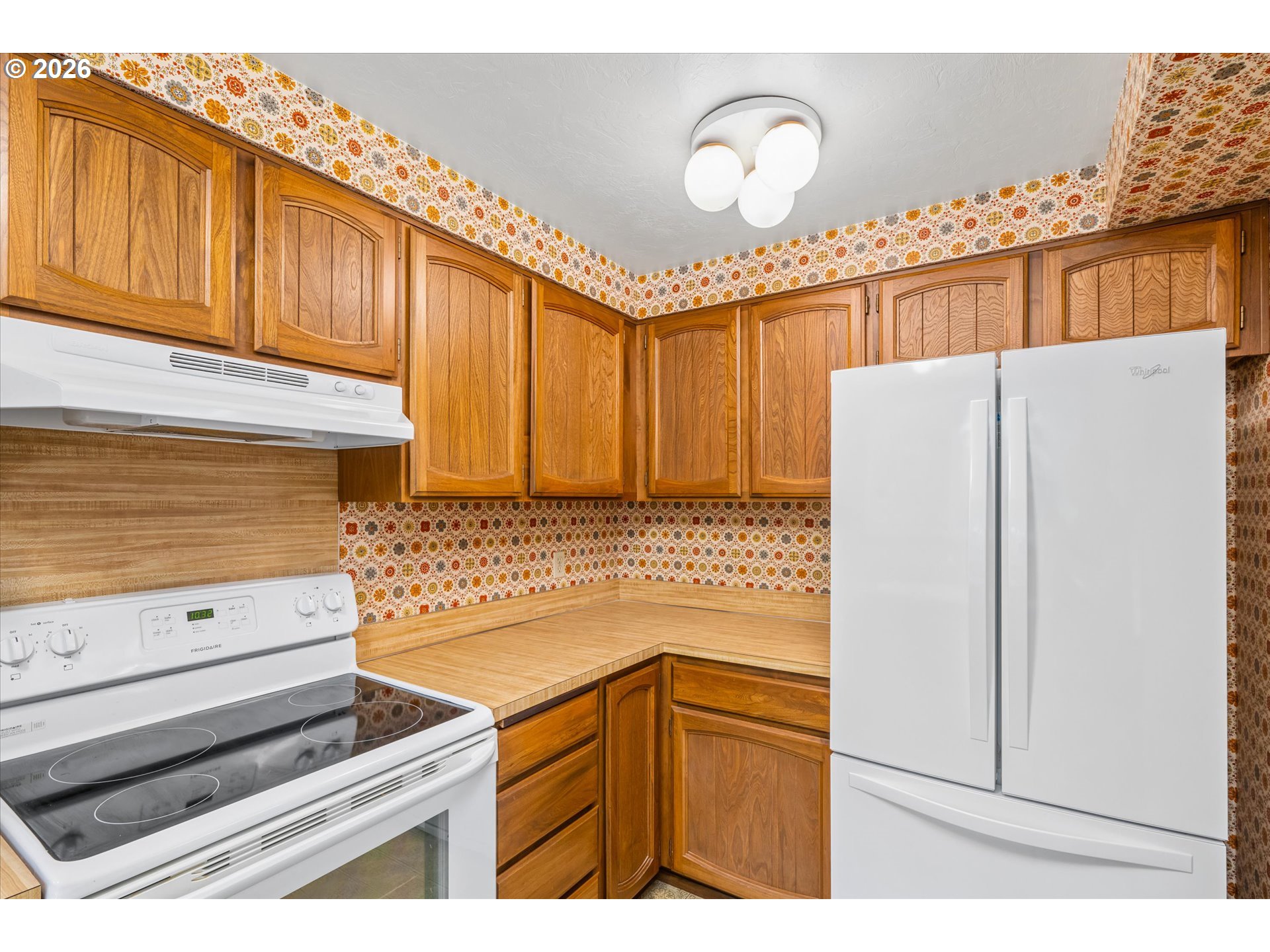 2295 Ridgeway Dr Property Photo 18