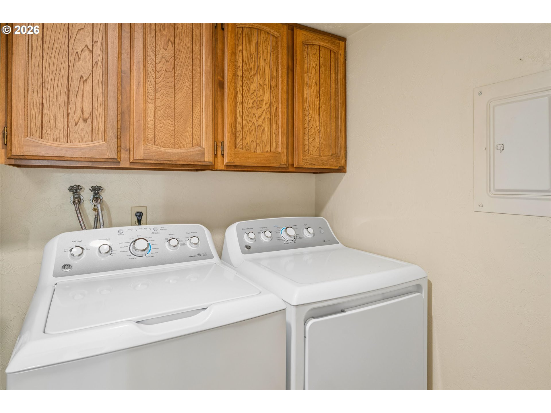 2295 Ridgeway Dr Property Photo 21