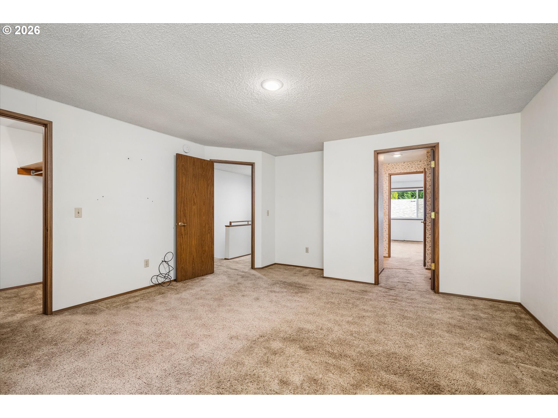 2295 Ridgeway Dr Property Photo 24
