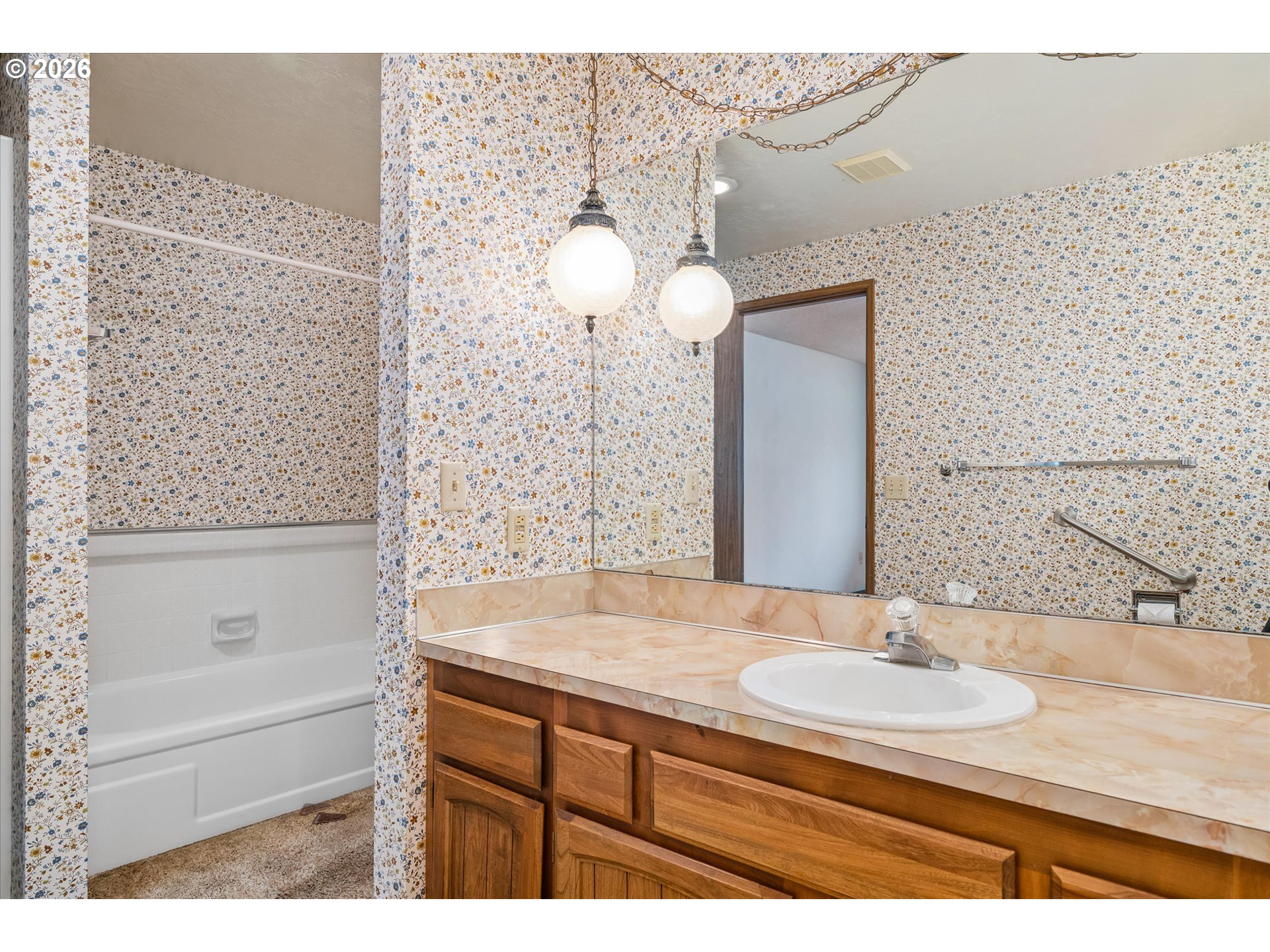 2295 Ridgeway Dr Property Photo 30