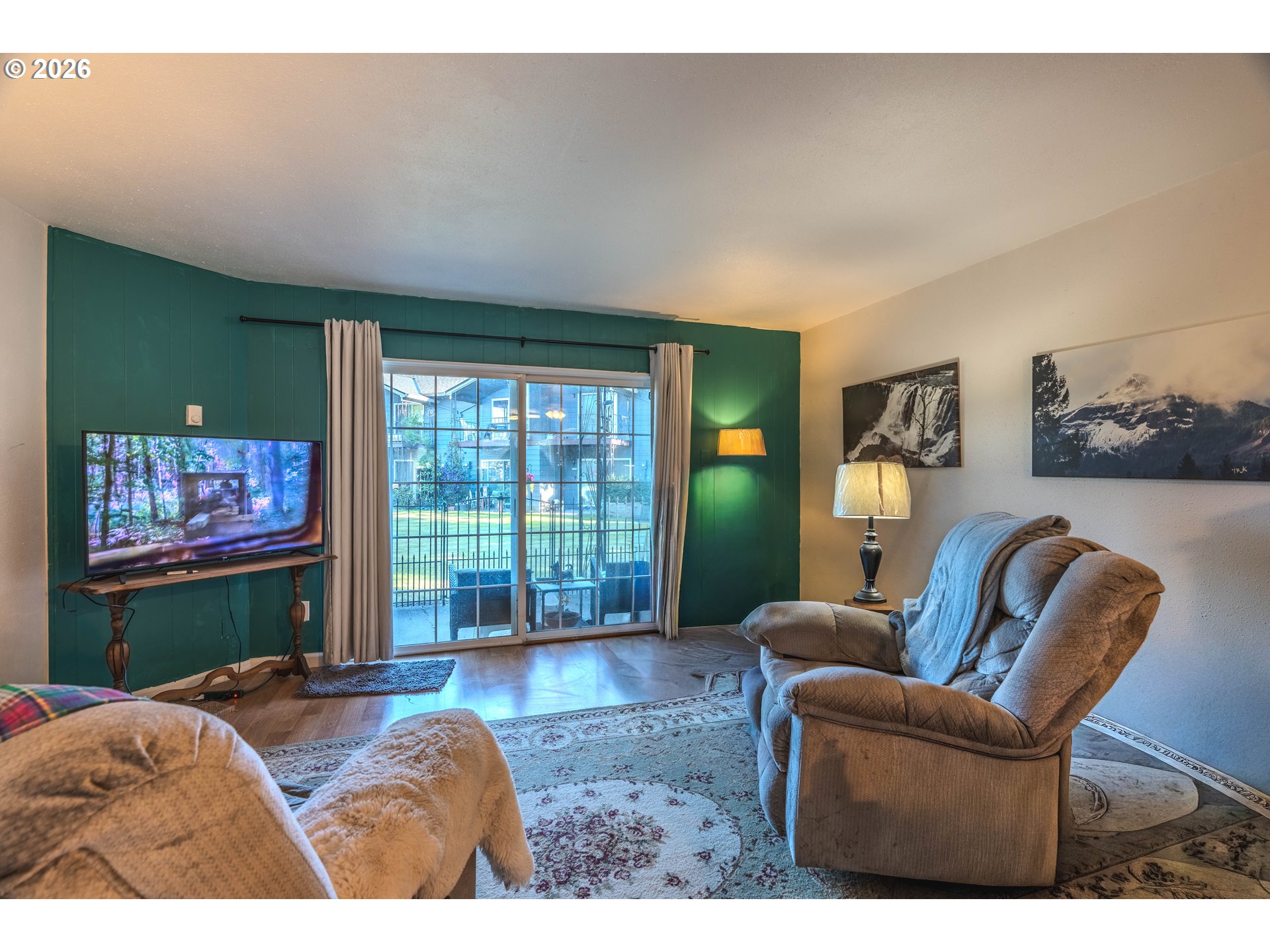 1802 Ne Hogan Dr Property Photo 18