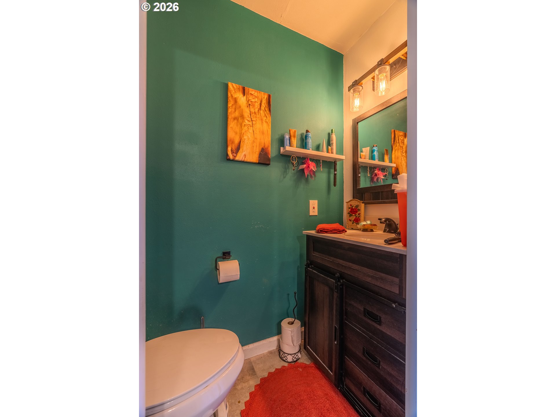 1802 Ne Hogan Dr Property Photo 23